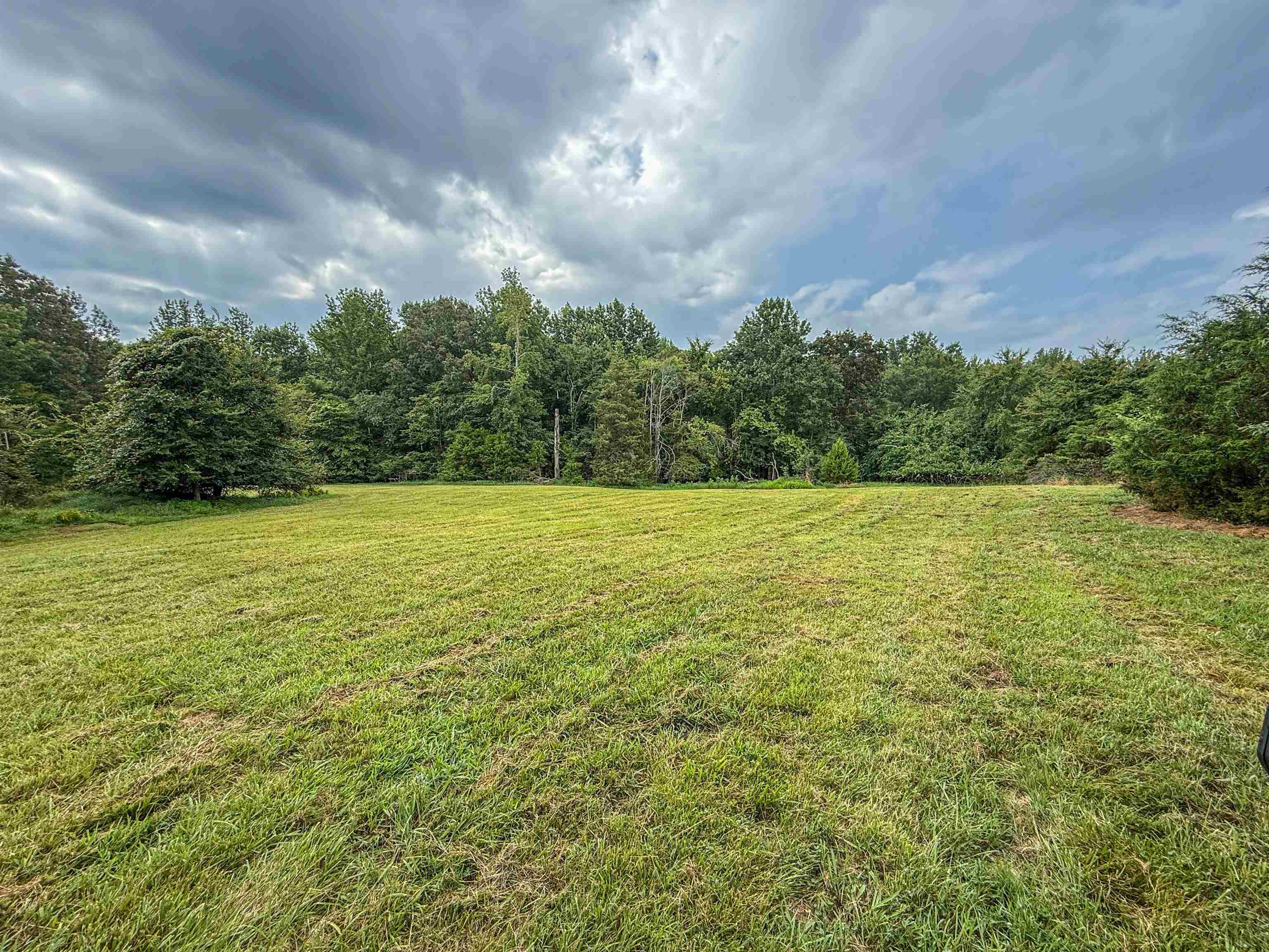 Country Club Rd Property Photo 13