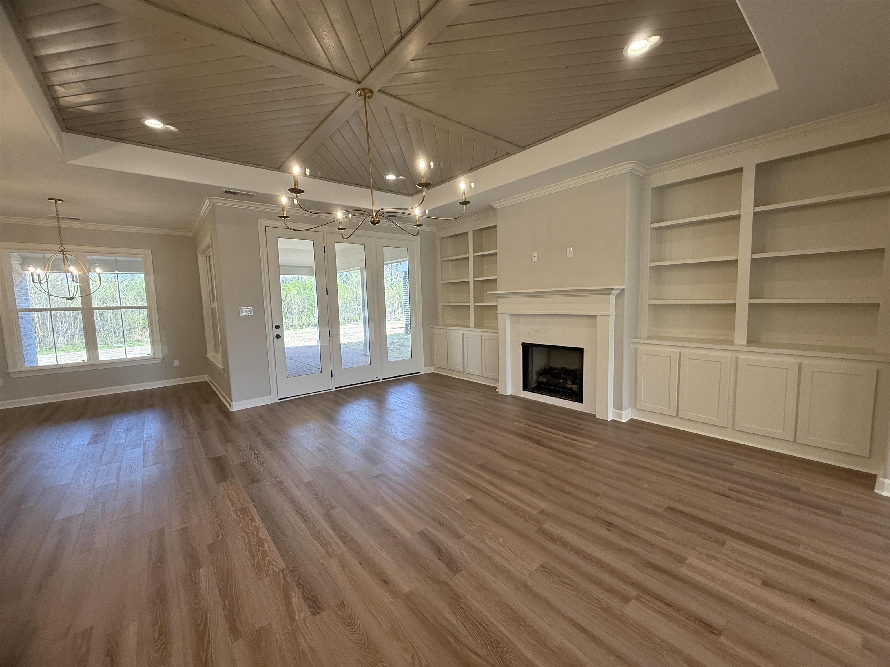 836 Goldenrod Way Property Photo 5