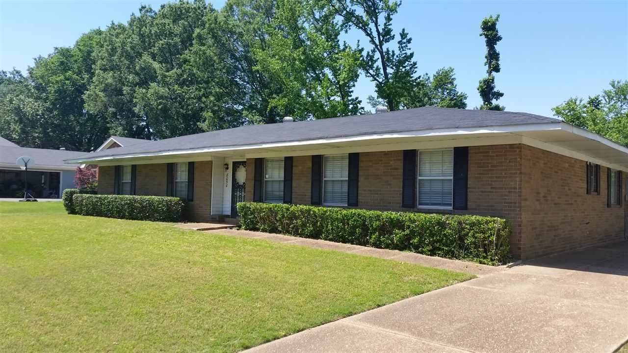 8050 Neshoba Rd Property Photo 1