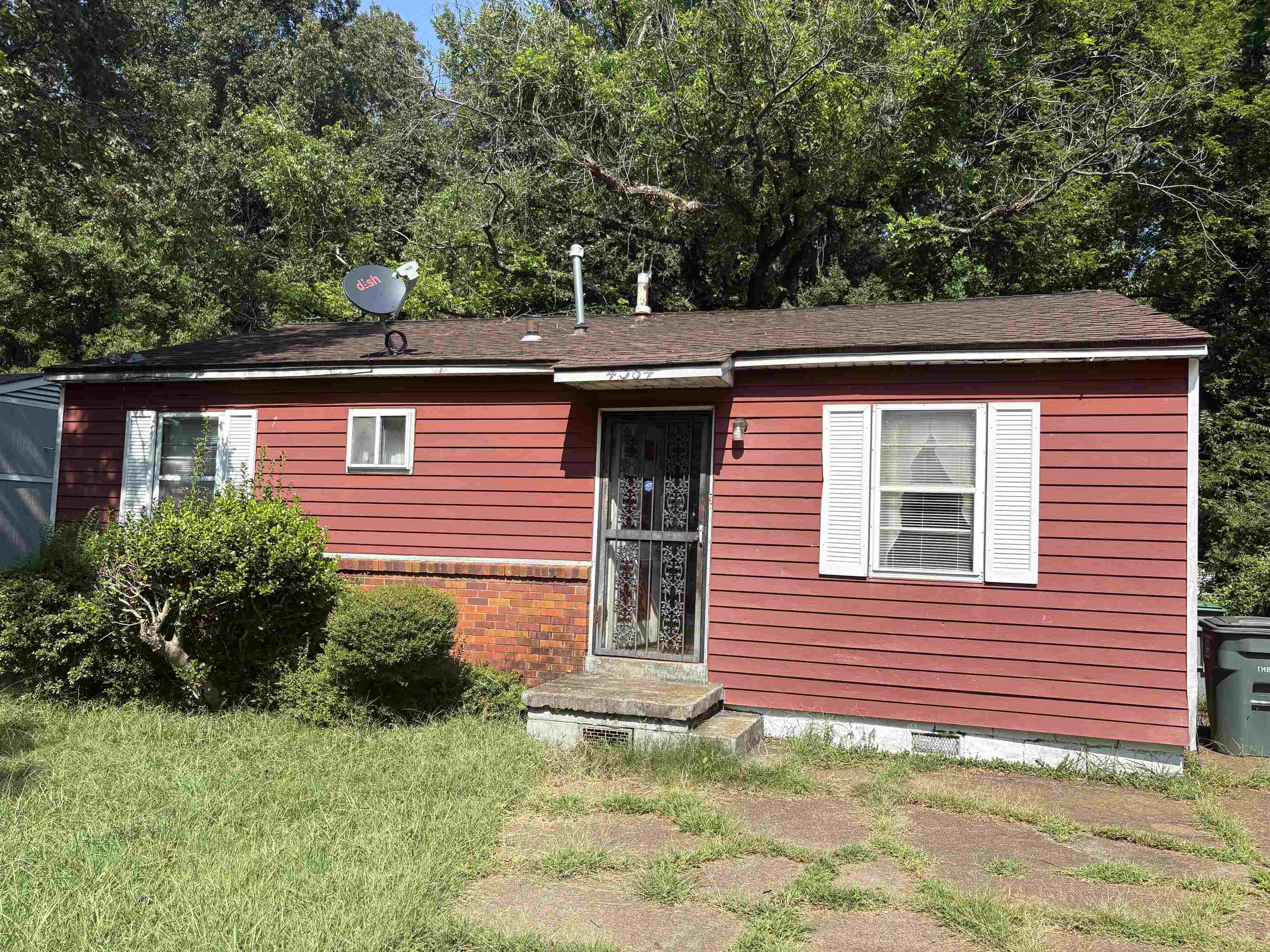 4364 Range Line Rd Property Photo 1
