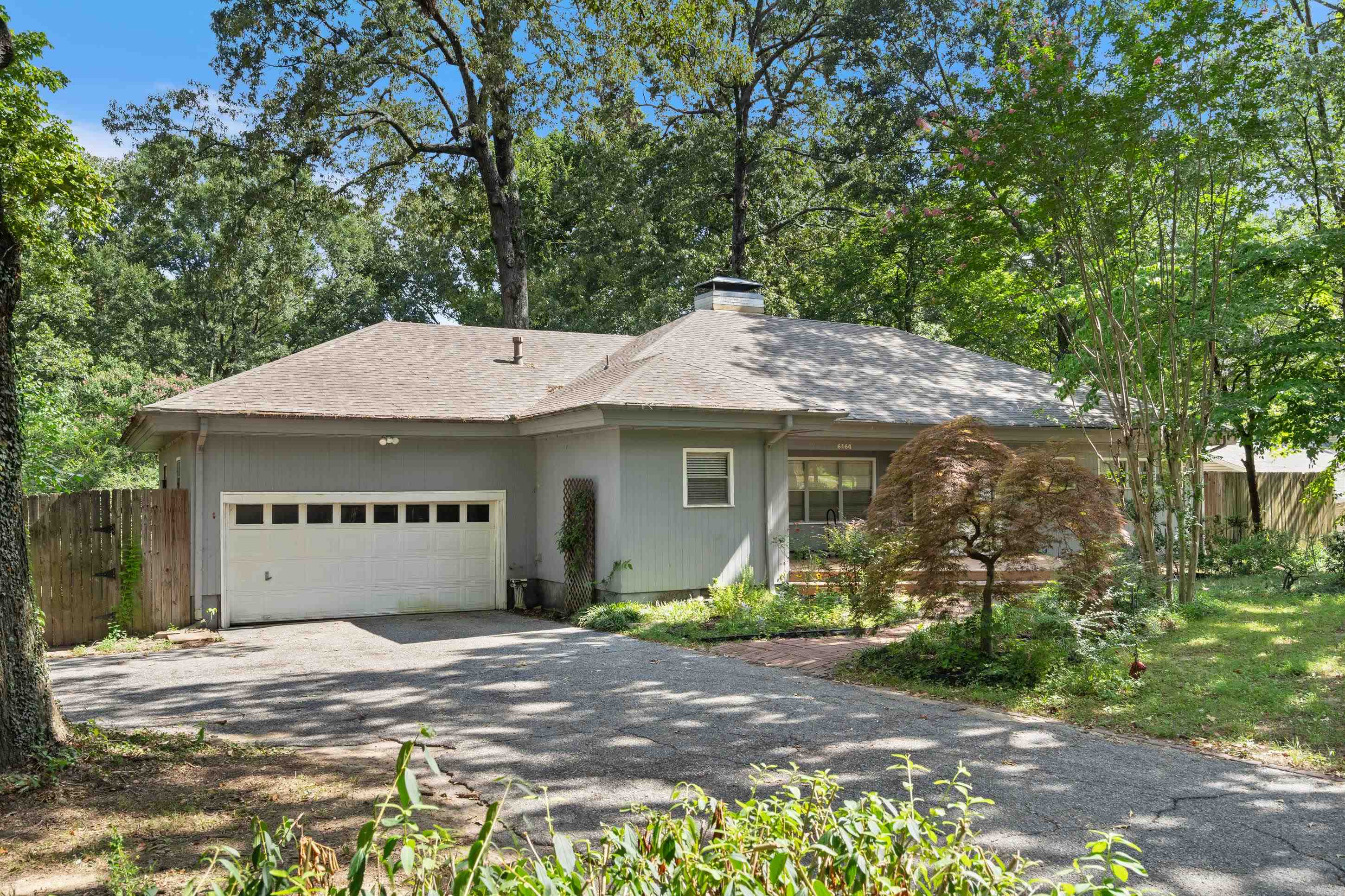 6164 Elmore Rd Property Photo 1