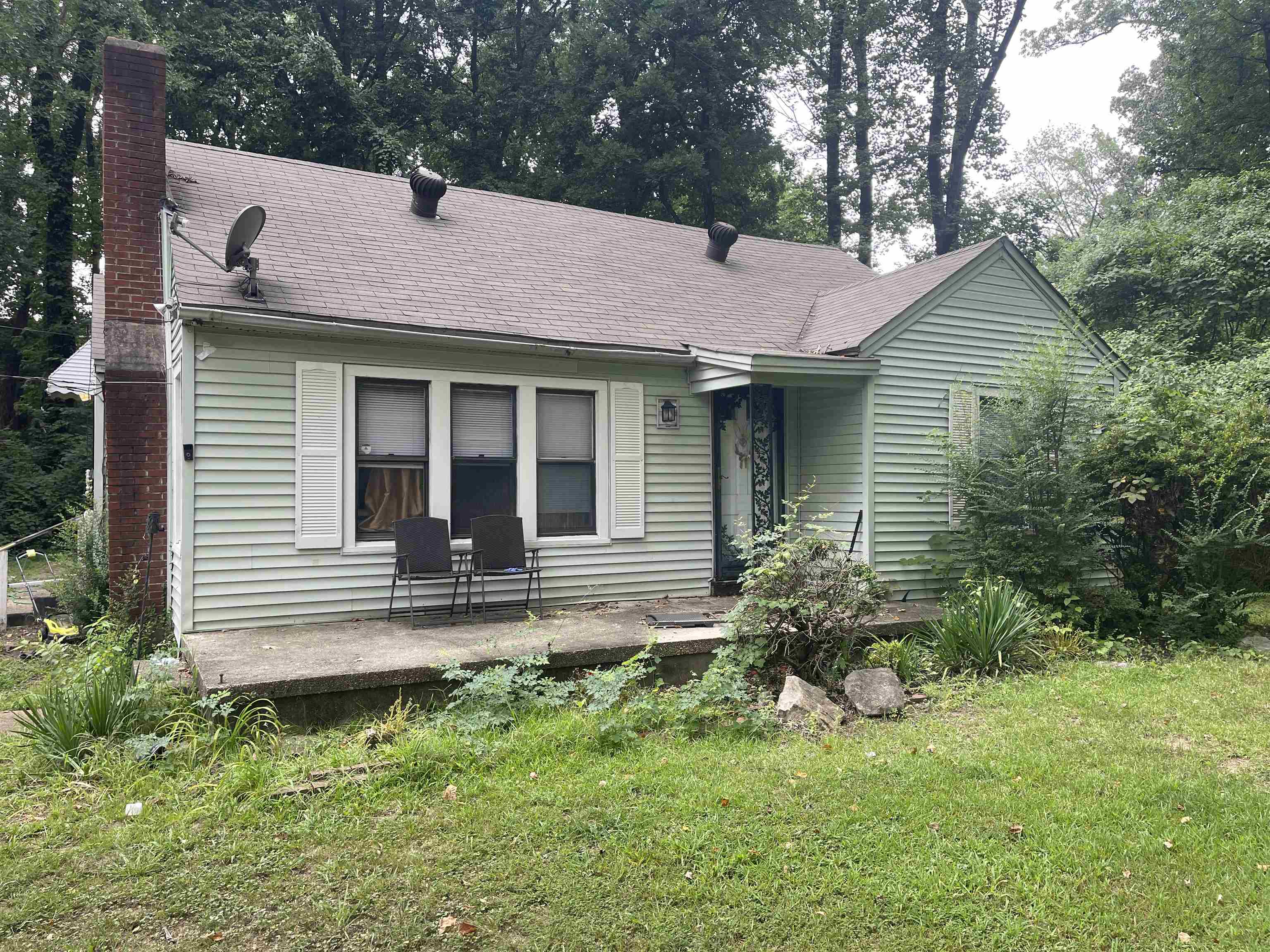 4281 Auburn Rd Property Photo 1