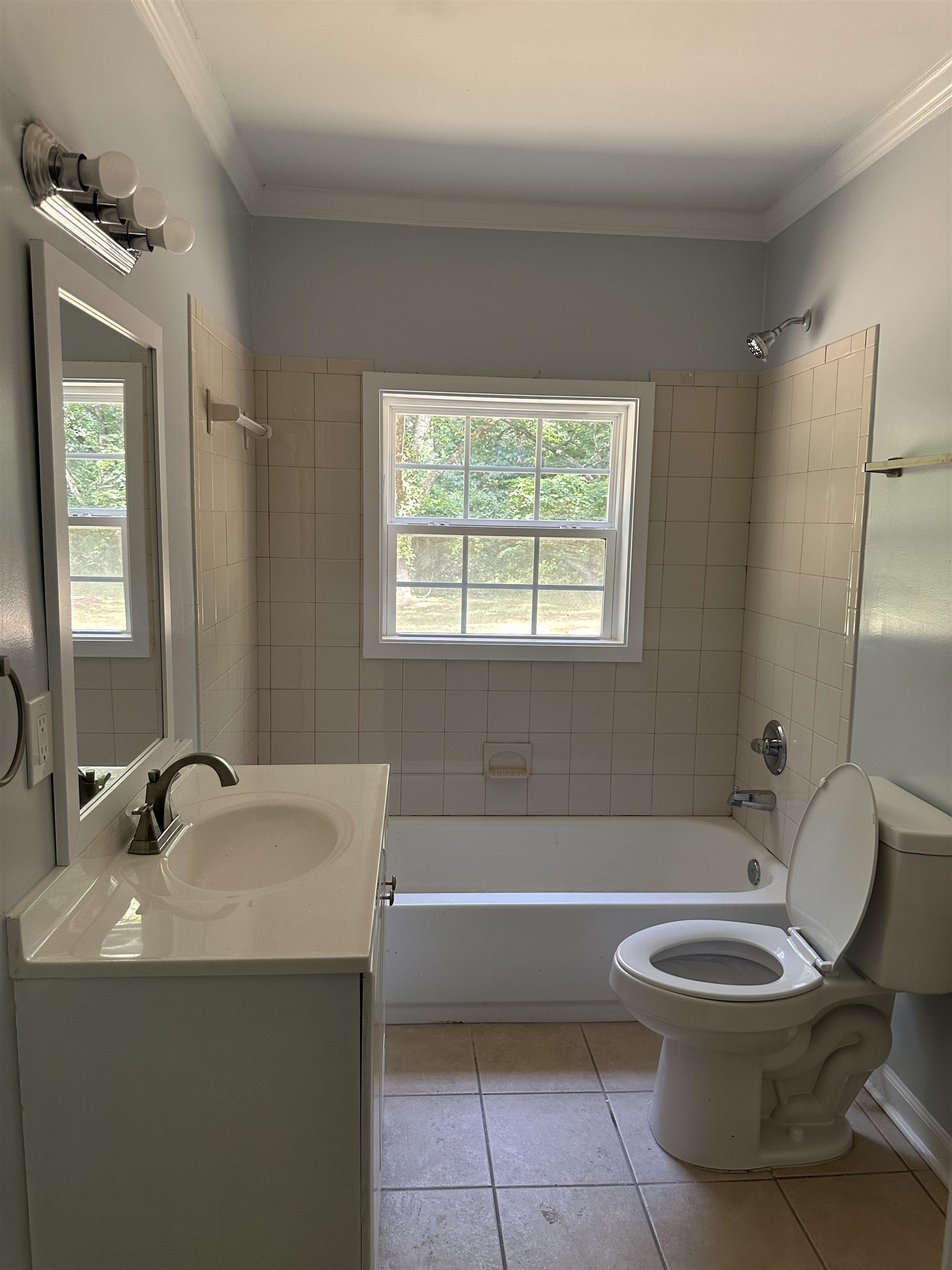 3402 Lakeview Rd Property Photo 10