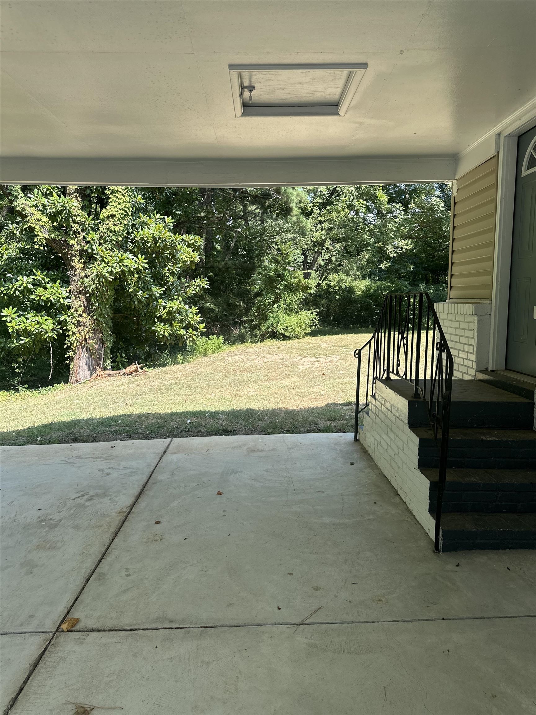 3402 Lakeview Rd Property Photo 13