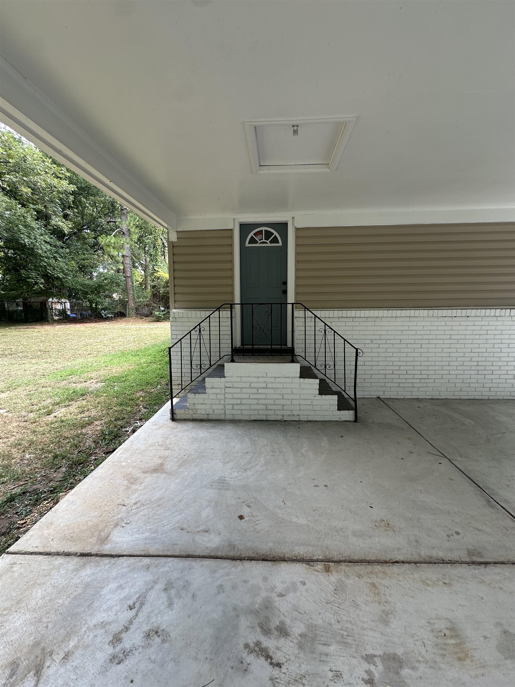 3402 Lakeview Rd Property Photo 24