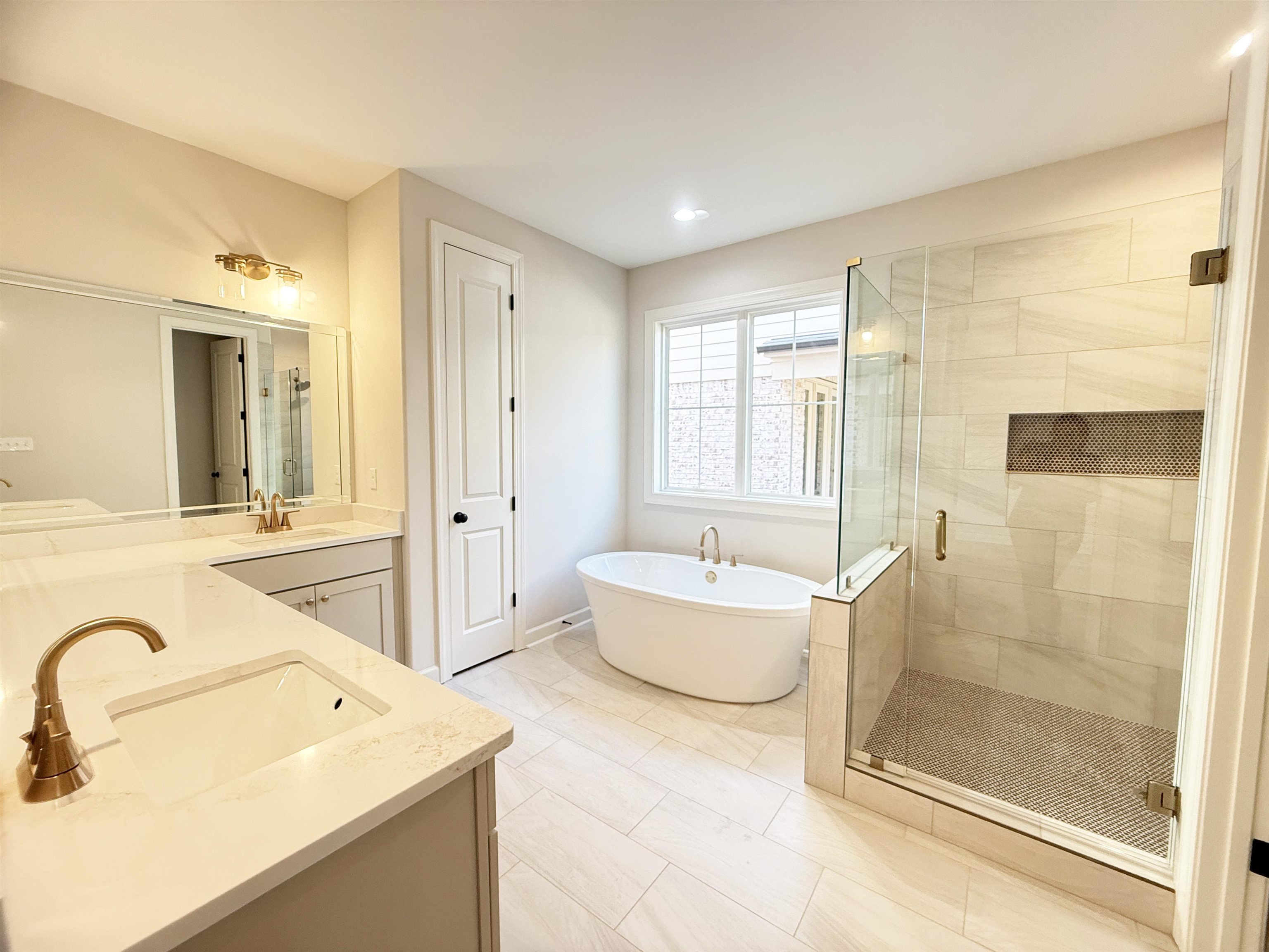 848 Goldenrod Way Property Photo 14