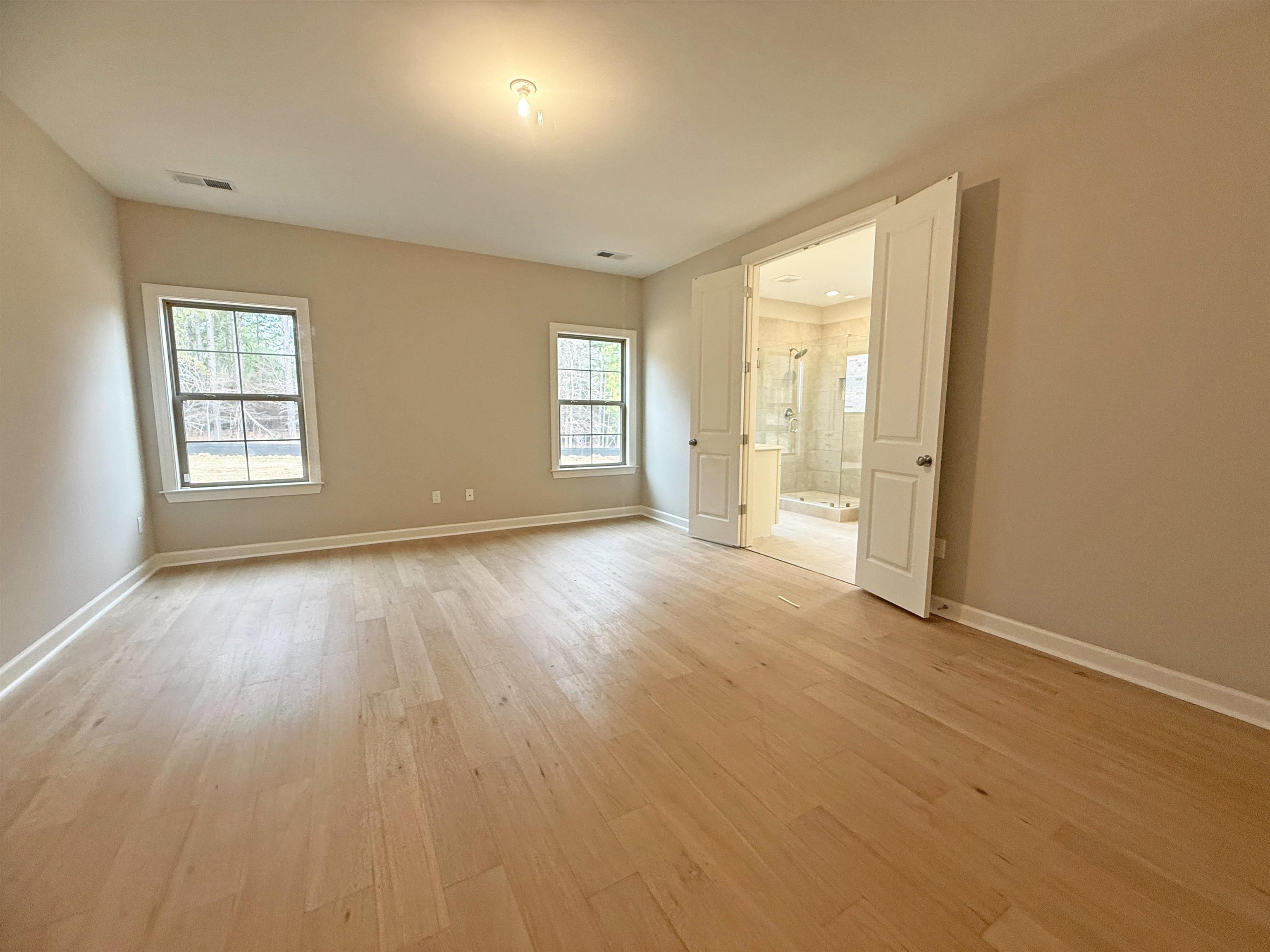 350 Rolling Grove Blvd Property Photo 24