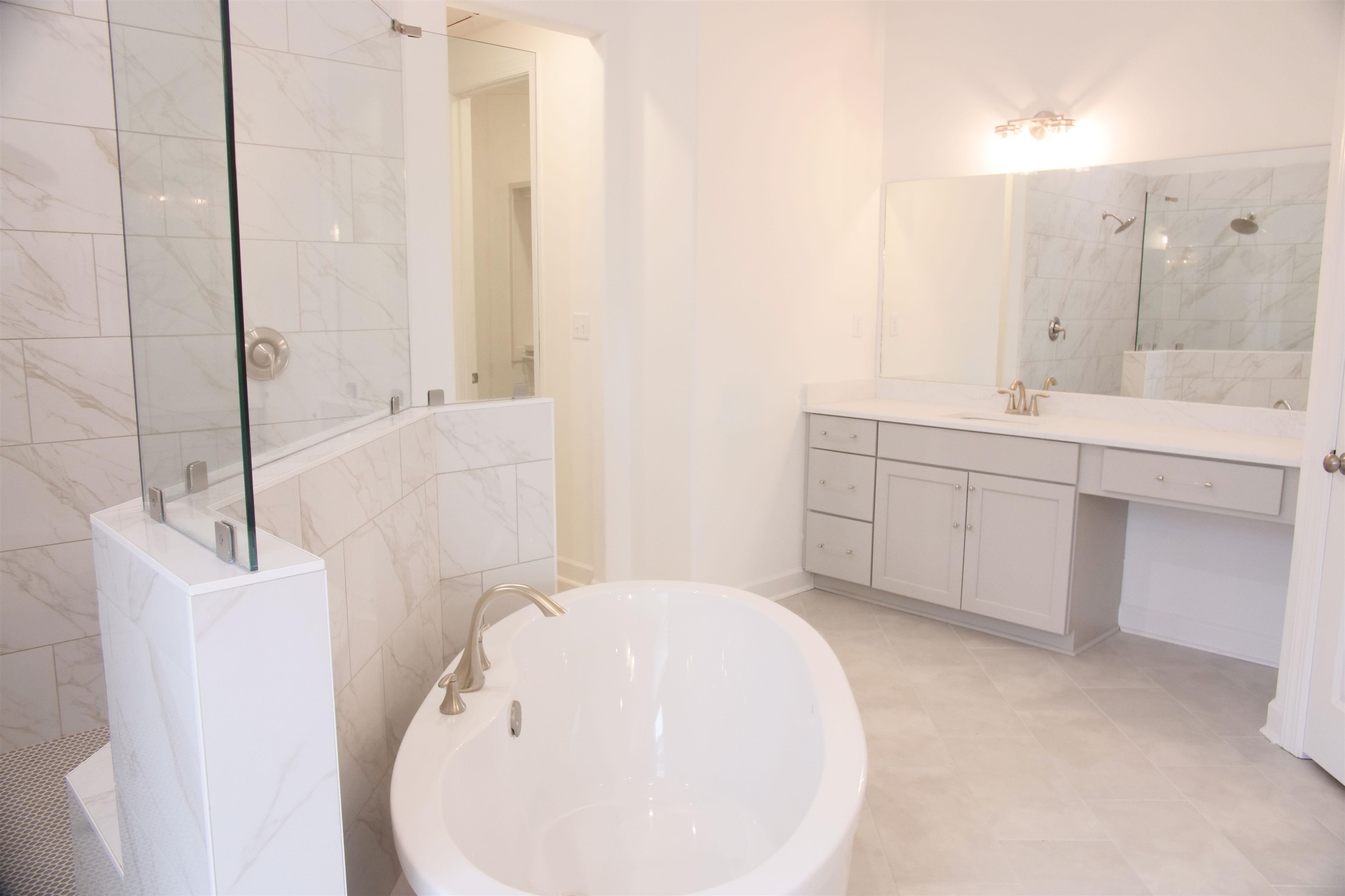 9589 Grays Valley Cv Property Photo 14