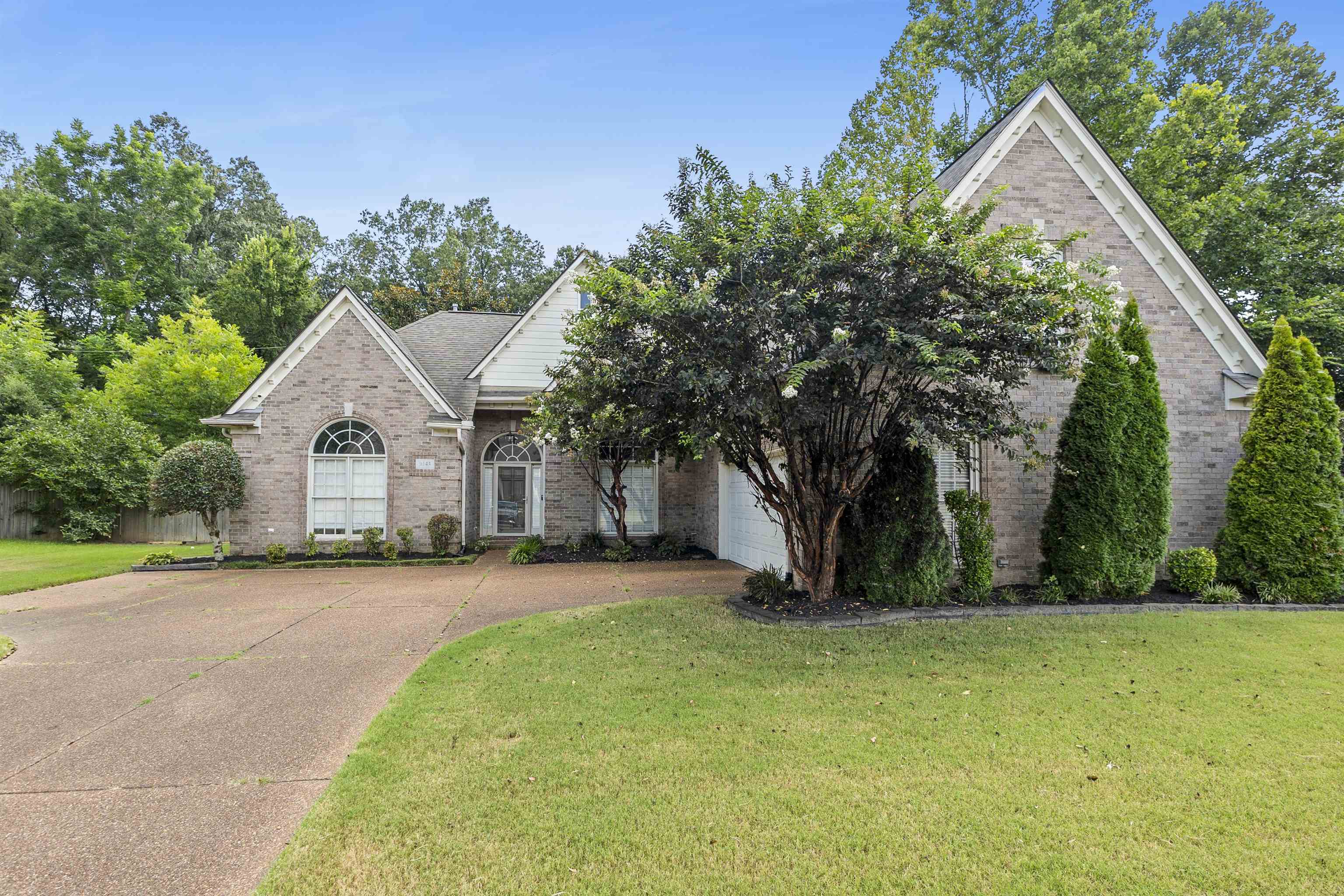 9143 Raspberry Ln Property Photo 1