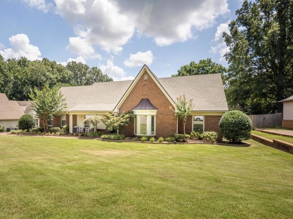 10275 Crooked Creek Rd Property Photo 1