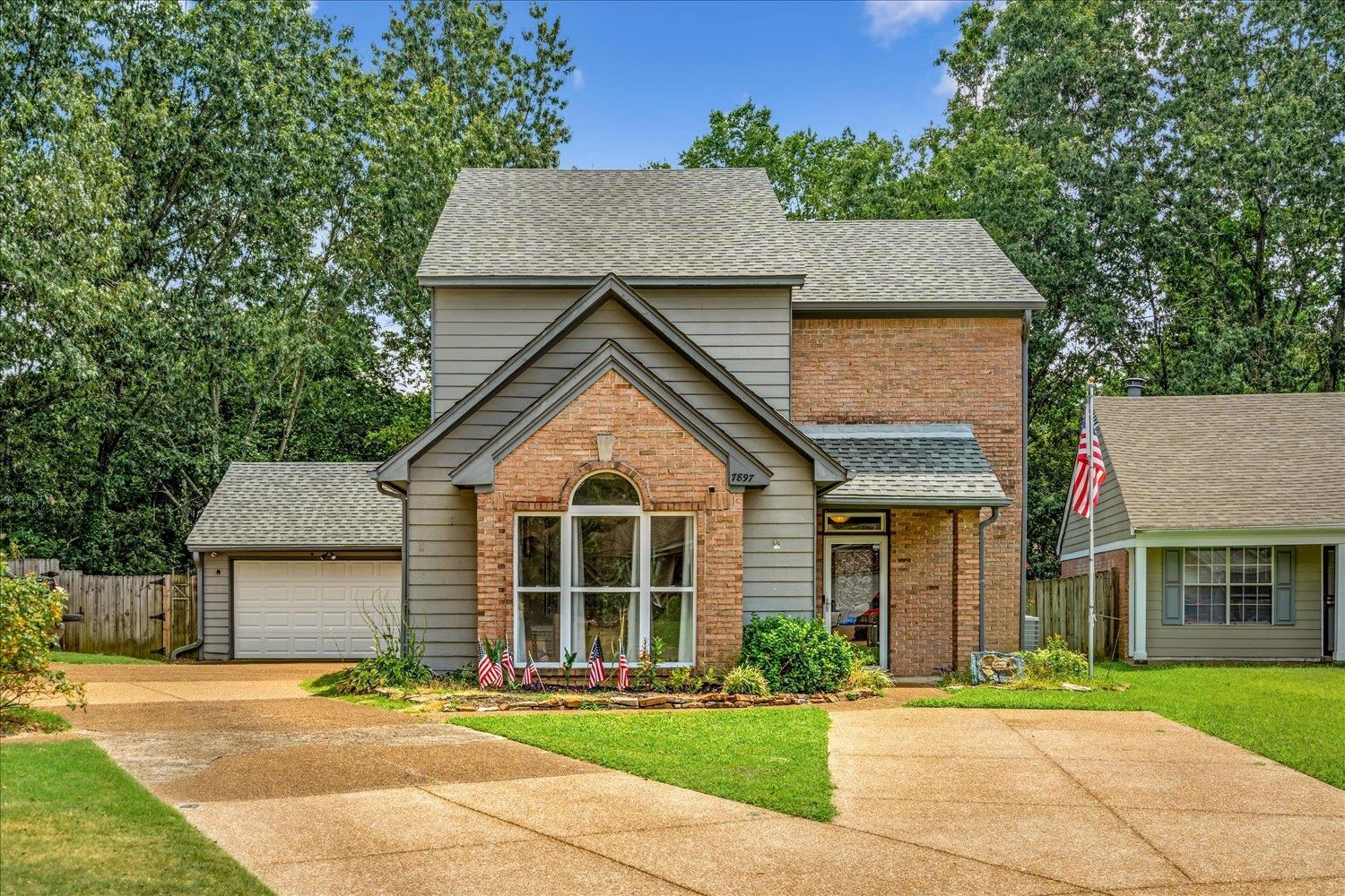 7897 Bentwood Cir Property Photo 1