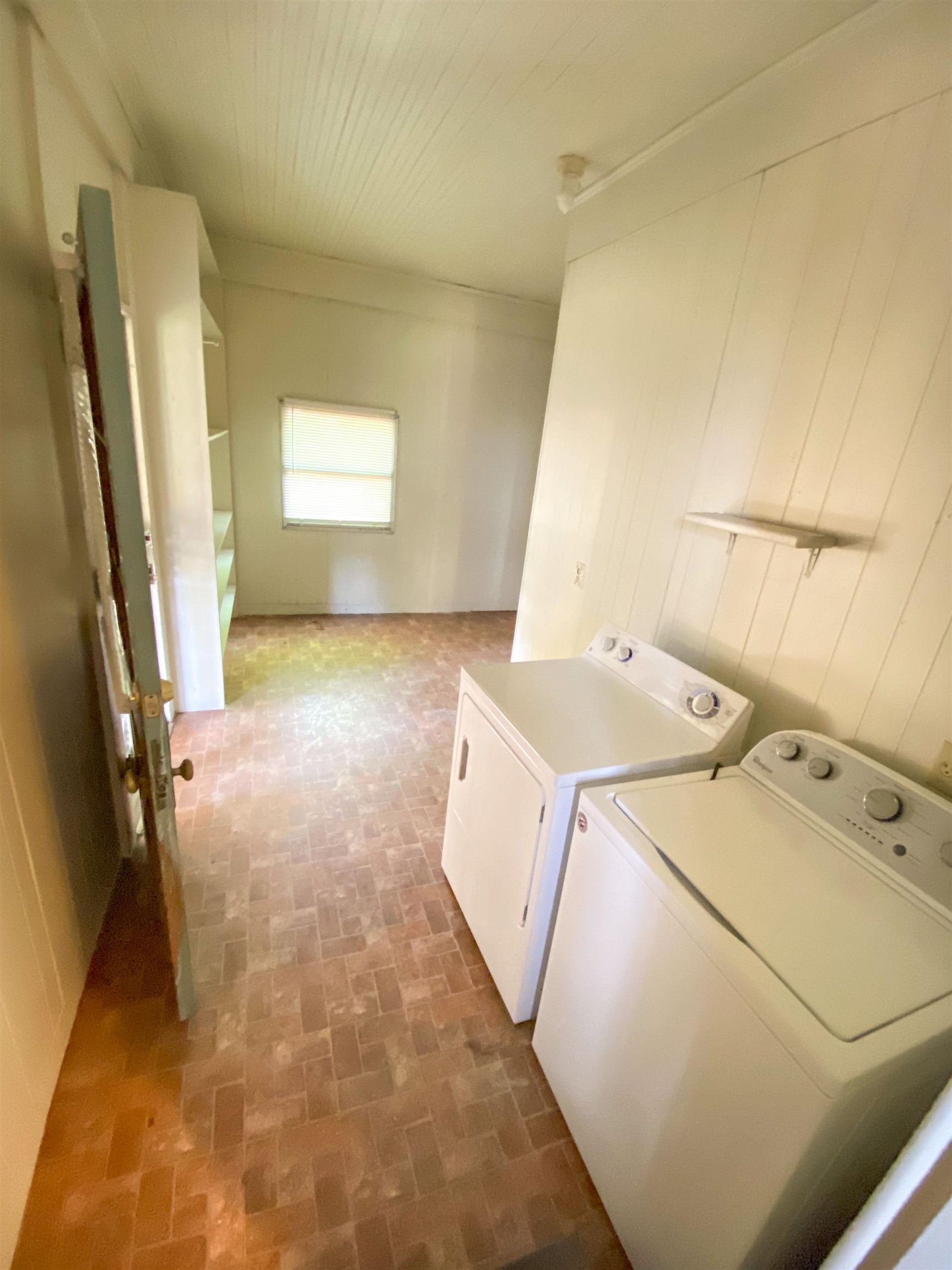 3739 Spottswood Ave Property Photo 20