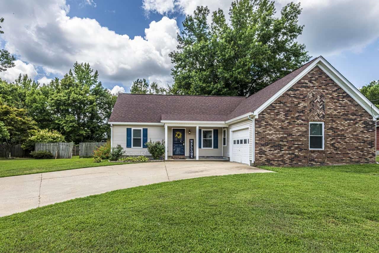 500 Donna Dr Property Photo 1