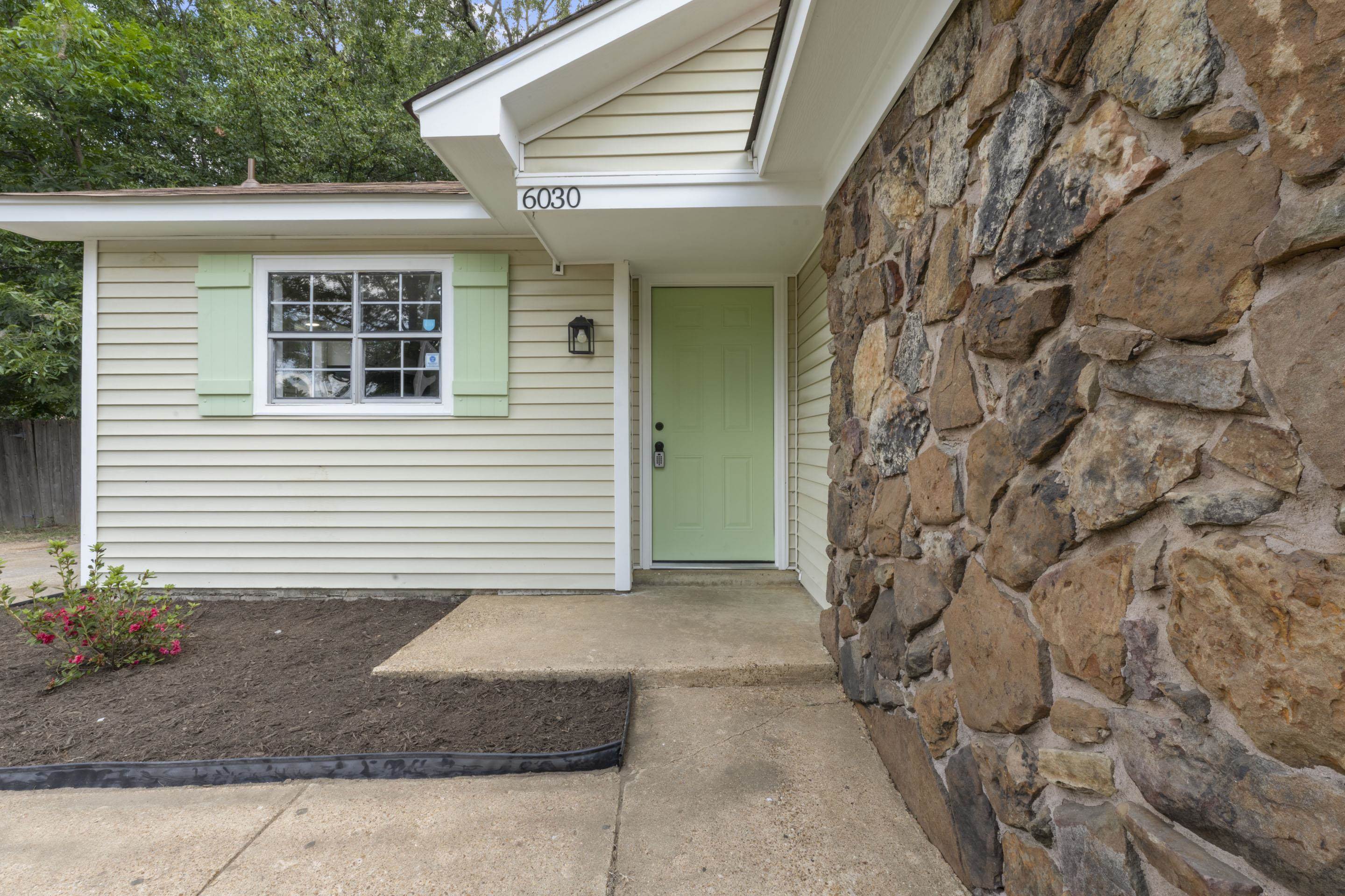6030 Mingle Dr Property Photo 1