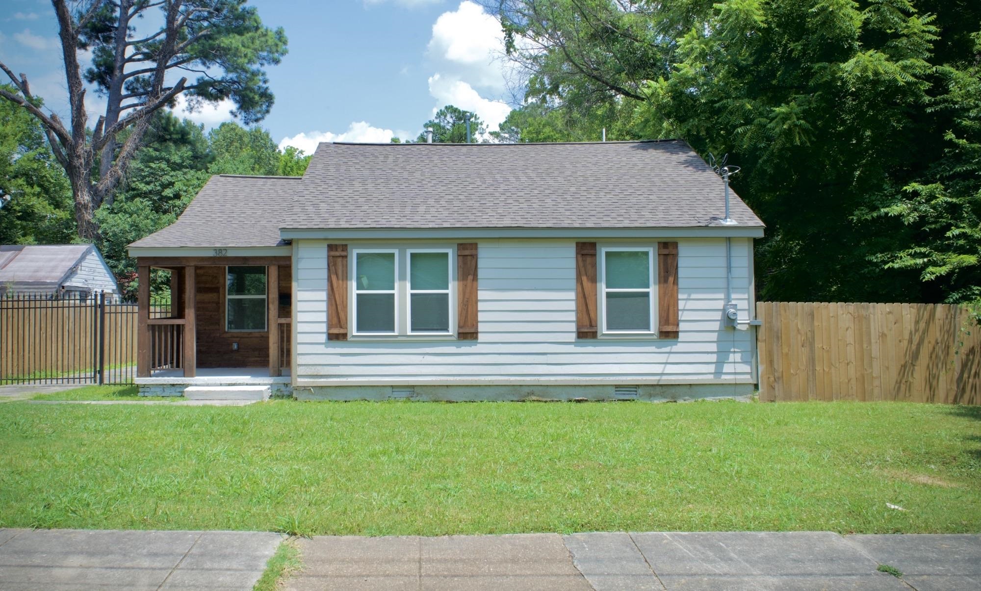 382 Josephine St Property Photo 1
