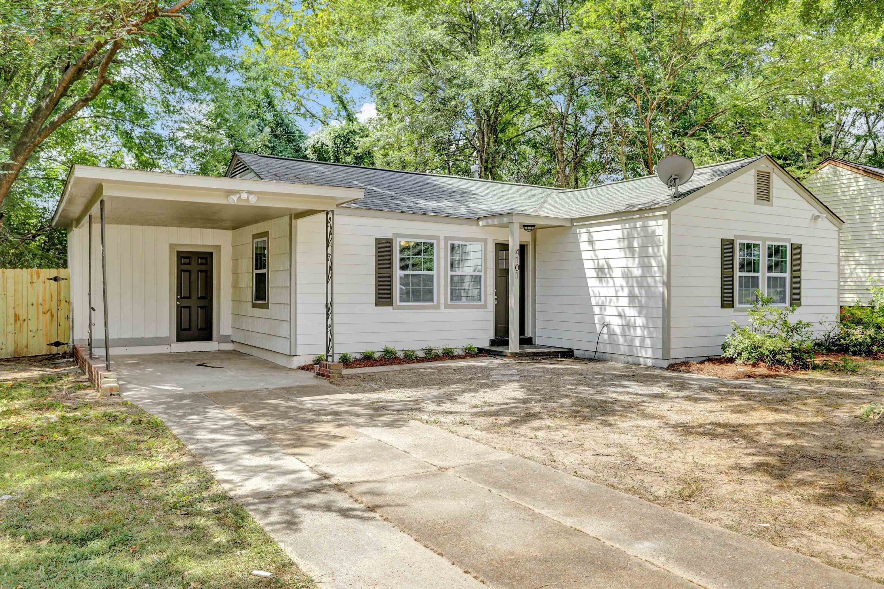 4101 Meadow Dr Property Photo 1