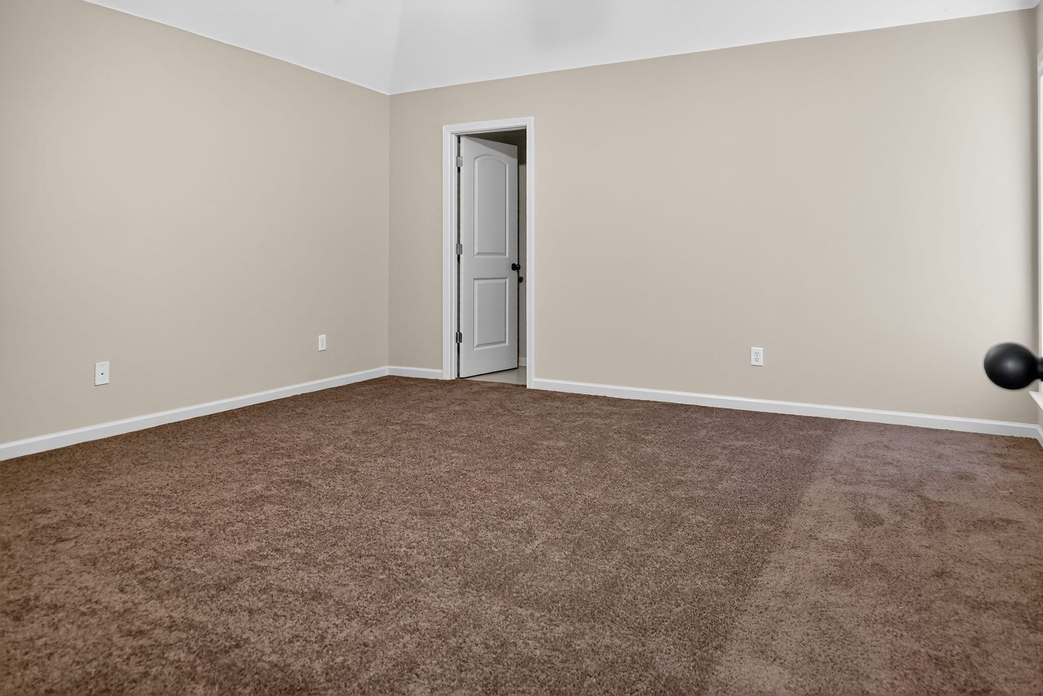 9635 Grays Lake Dr Property Photo 11
