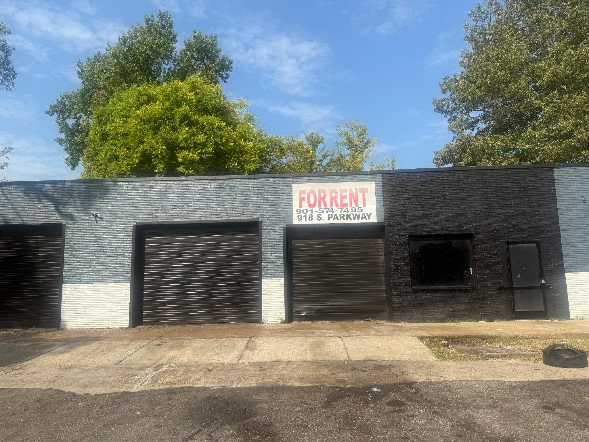 918 S PARKWAY AVE E Property Photo 1