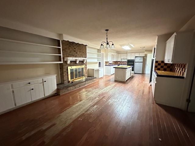 70 Riverside Dr Property Photo 6