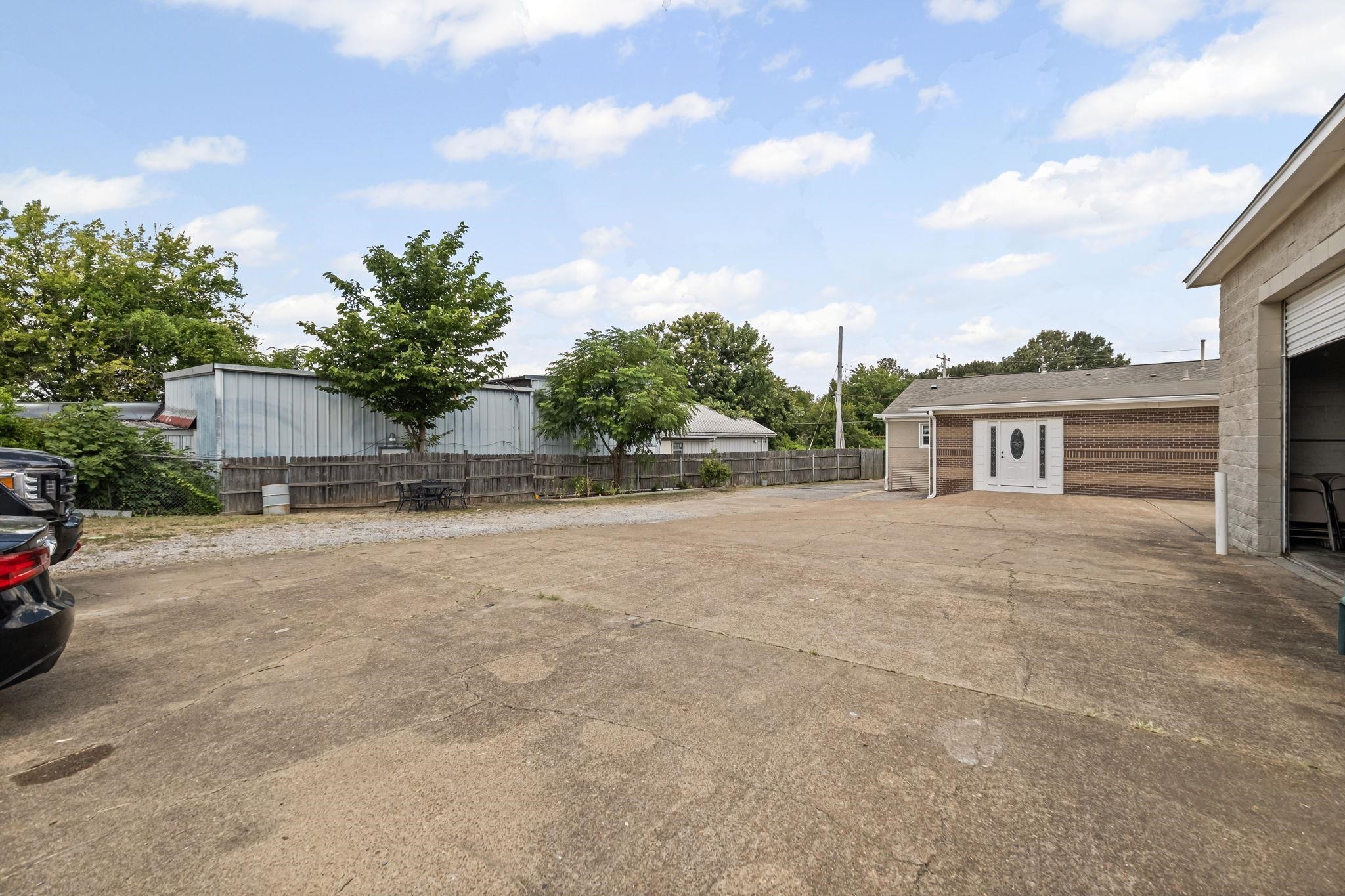 3461 Holman Pl Property Photo 25