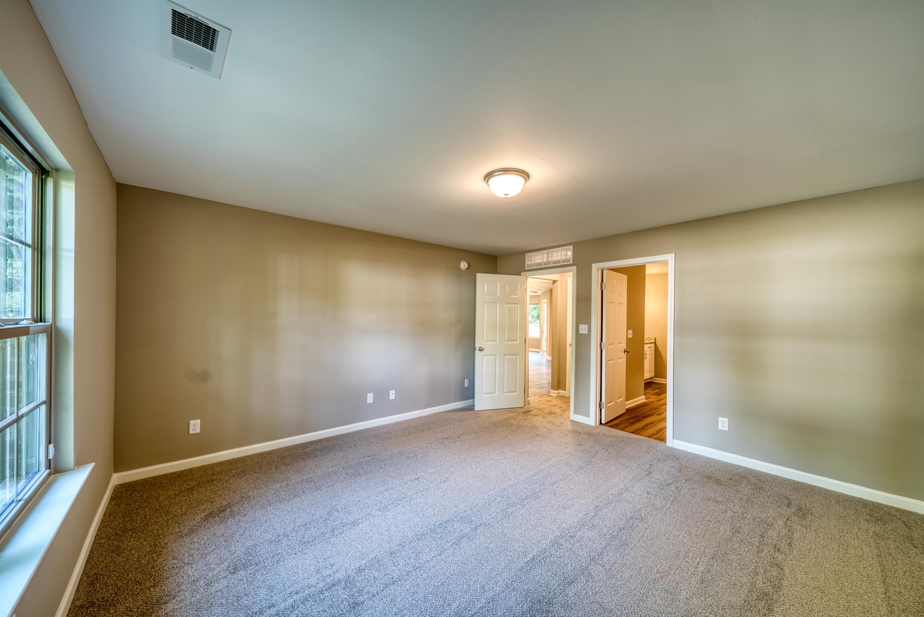 109 Walnut Ridge Rd Property Photo 6