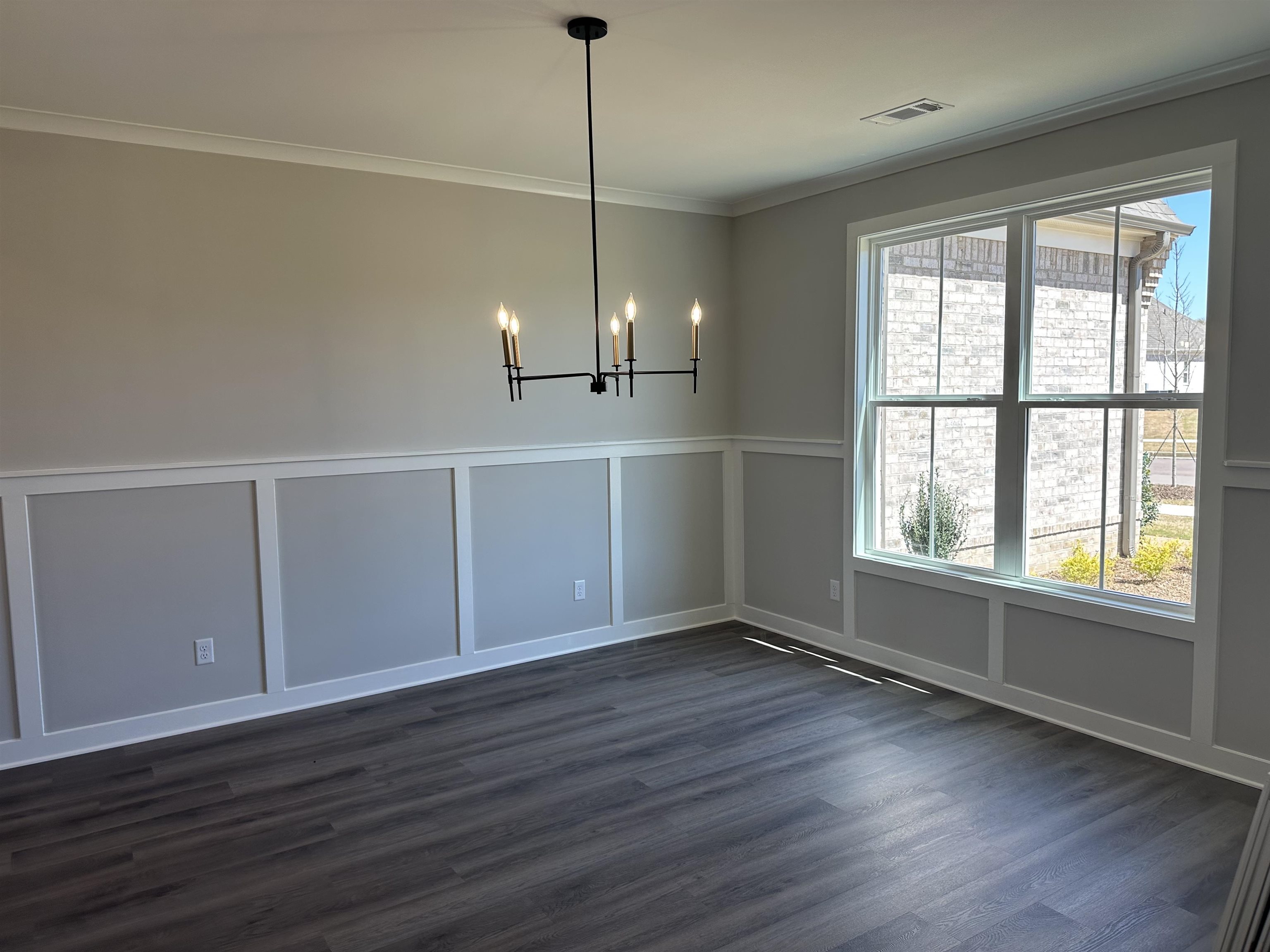 5287 Buttercup Ln Property Photo 6