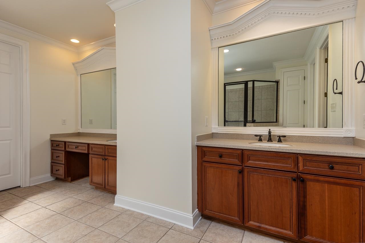 190 Ivy Brook Ln Property Photo 14