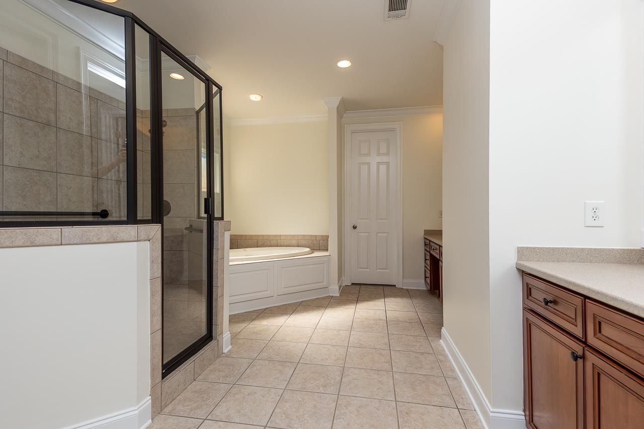 190 Ivy Brook Ln Property Photo 15
