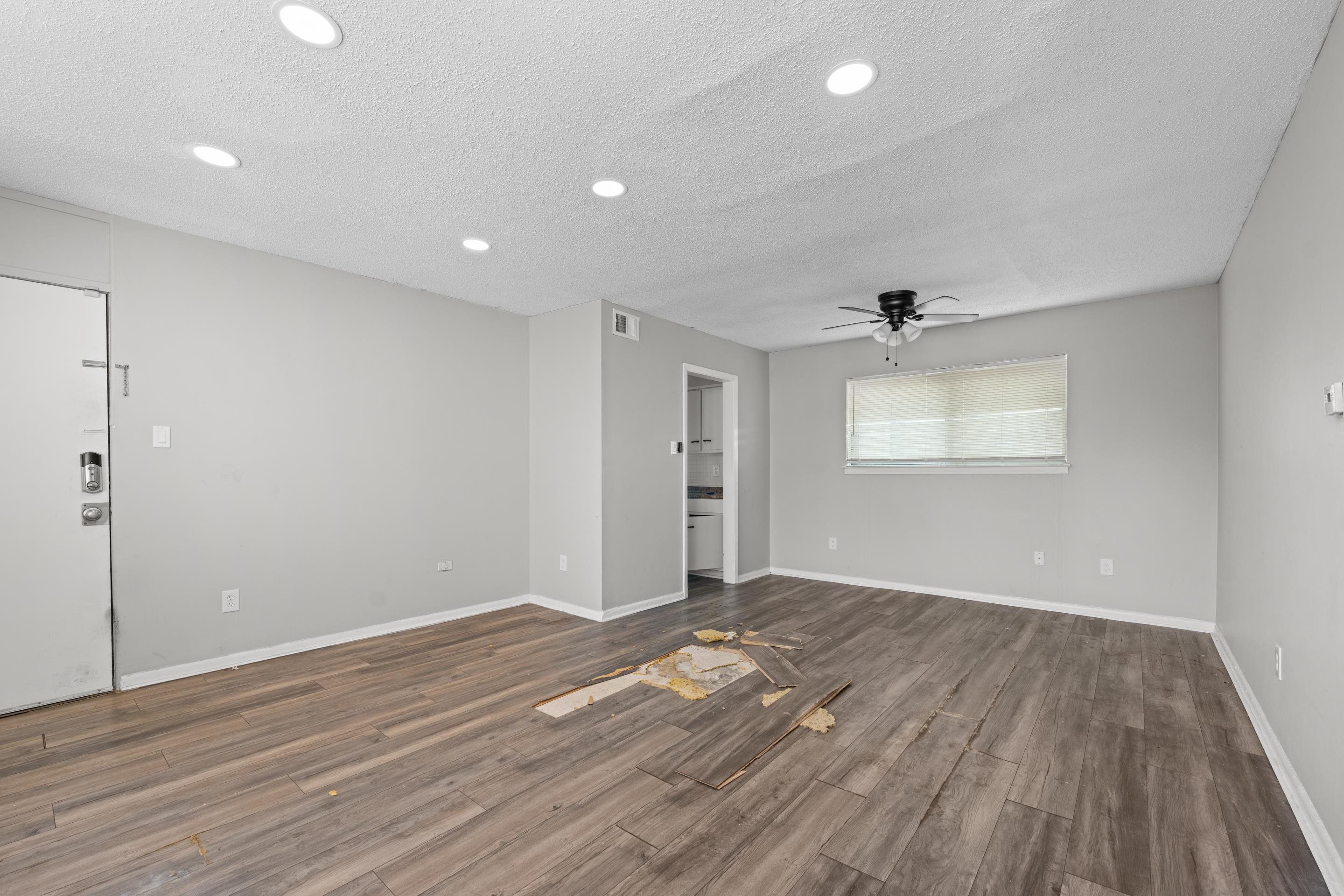 105 N Belvedere Blvd 6 Property Photo 5