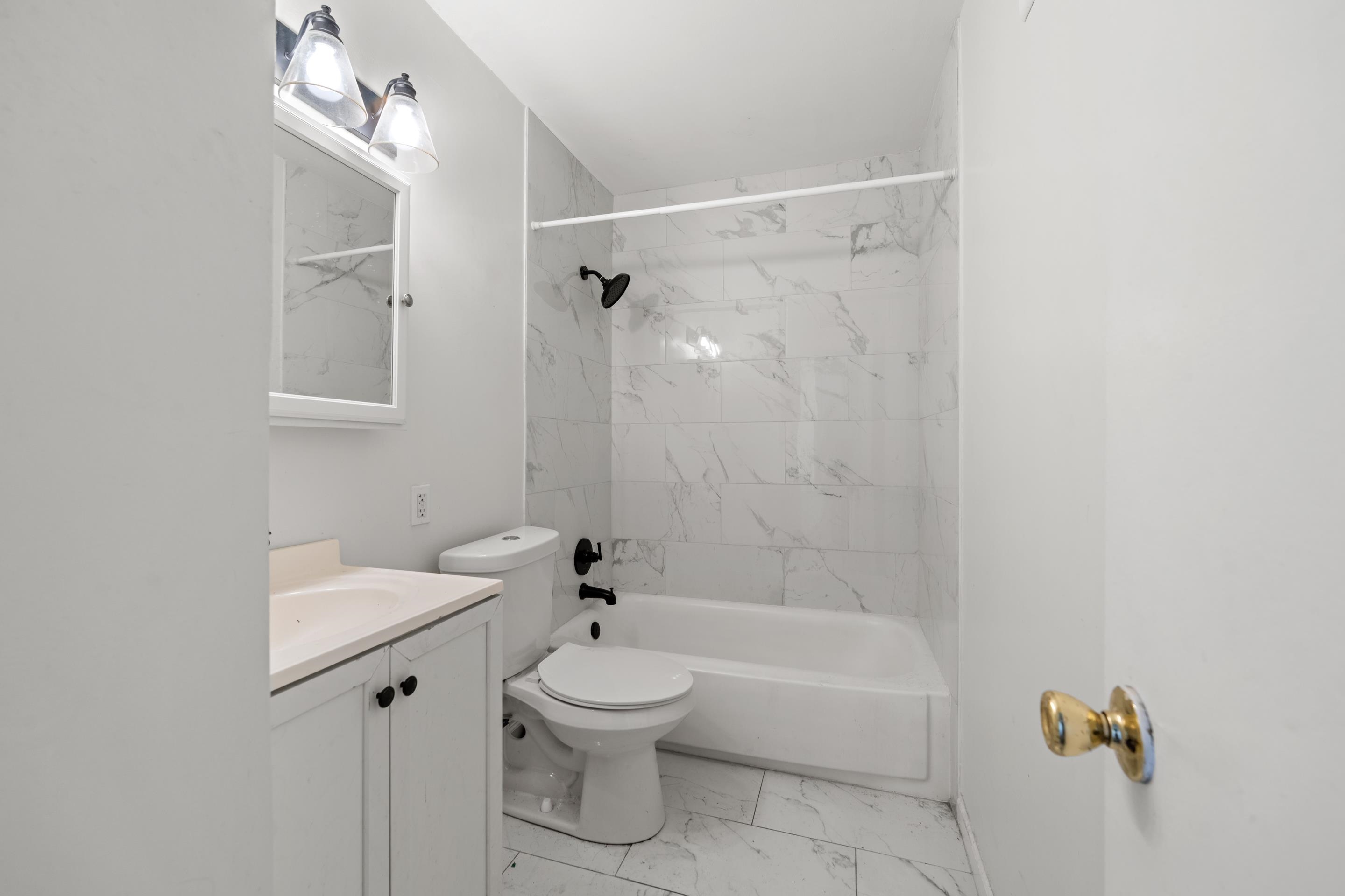 105 N Belvedere Blvd 6 Property Photo 8