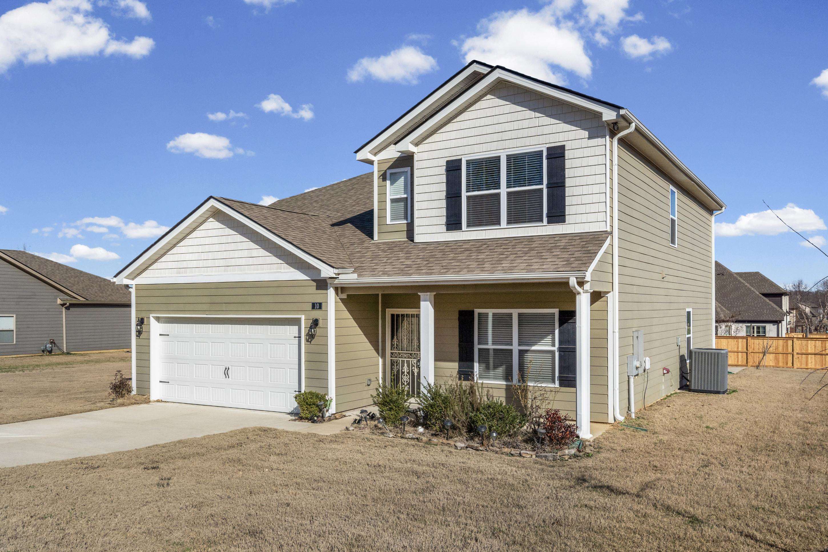 10 Blackthorn Cv Property Photo 3
