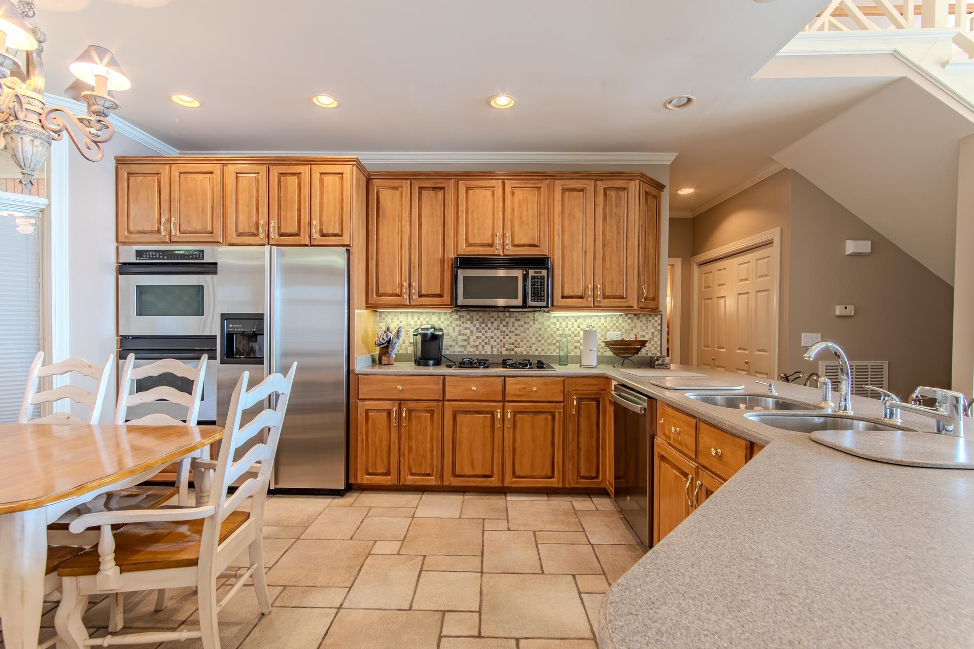 525 Sailboat Pt Property Photo 12