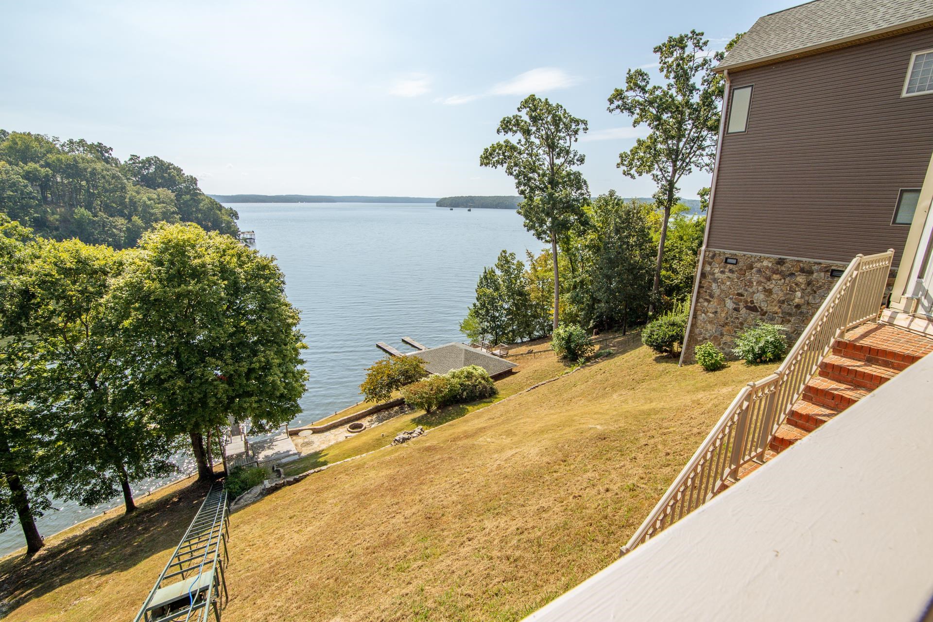 525 Sailboat Pt Property Photo 21