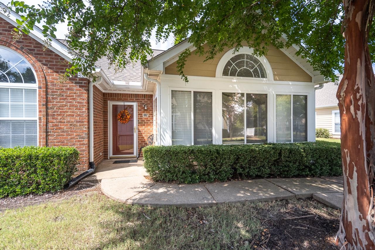 1862 Appling Oaks Cir 37 Property Photo 1