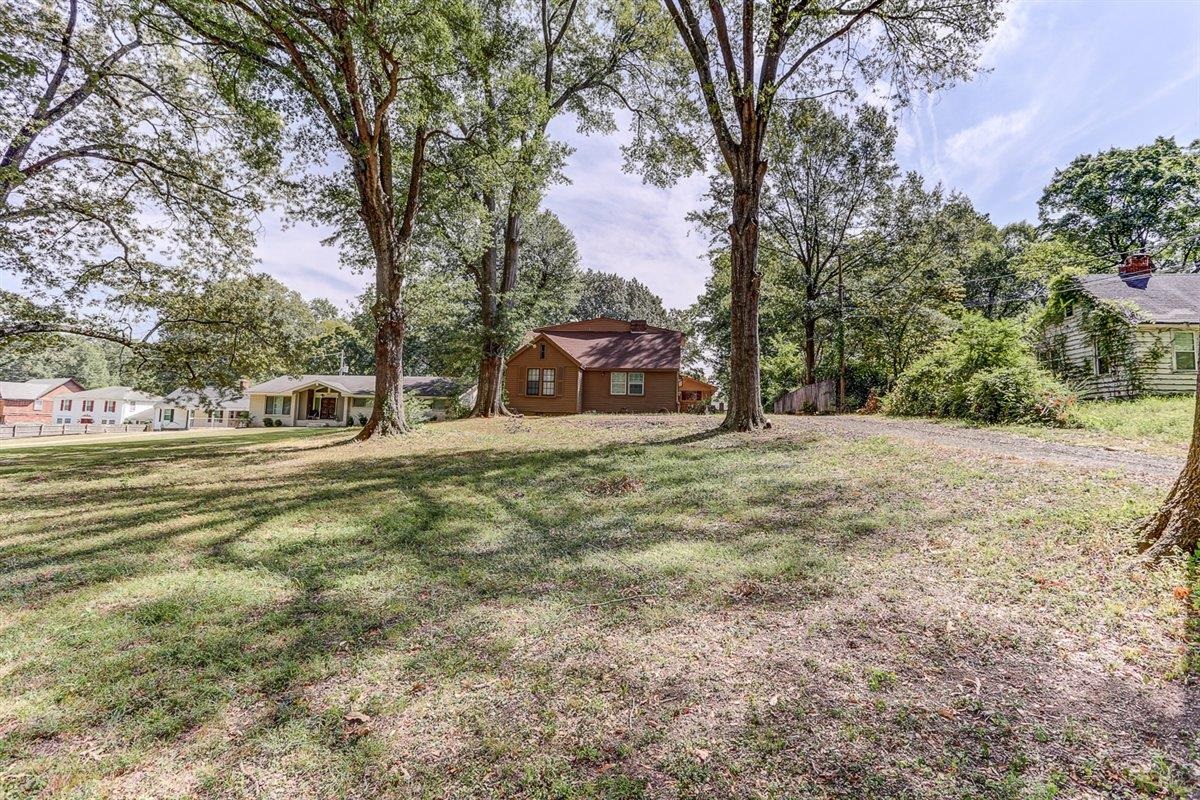 3700 Lakeview Rd Property Photo 7