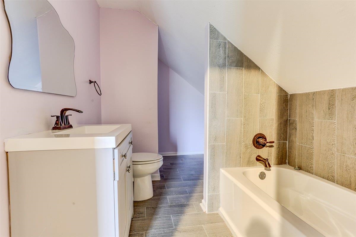 3700 Lakeview Rd Property Photo 34