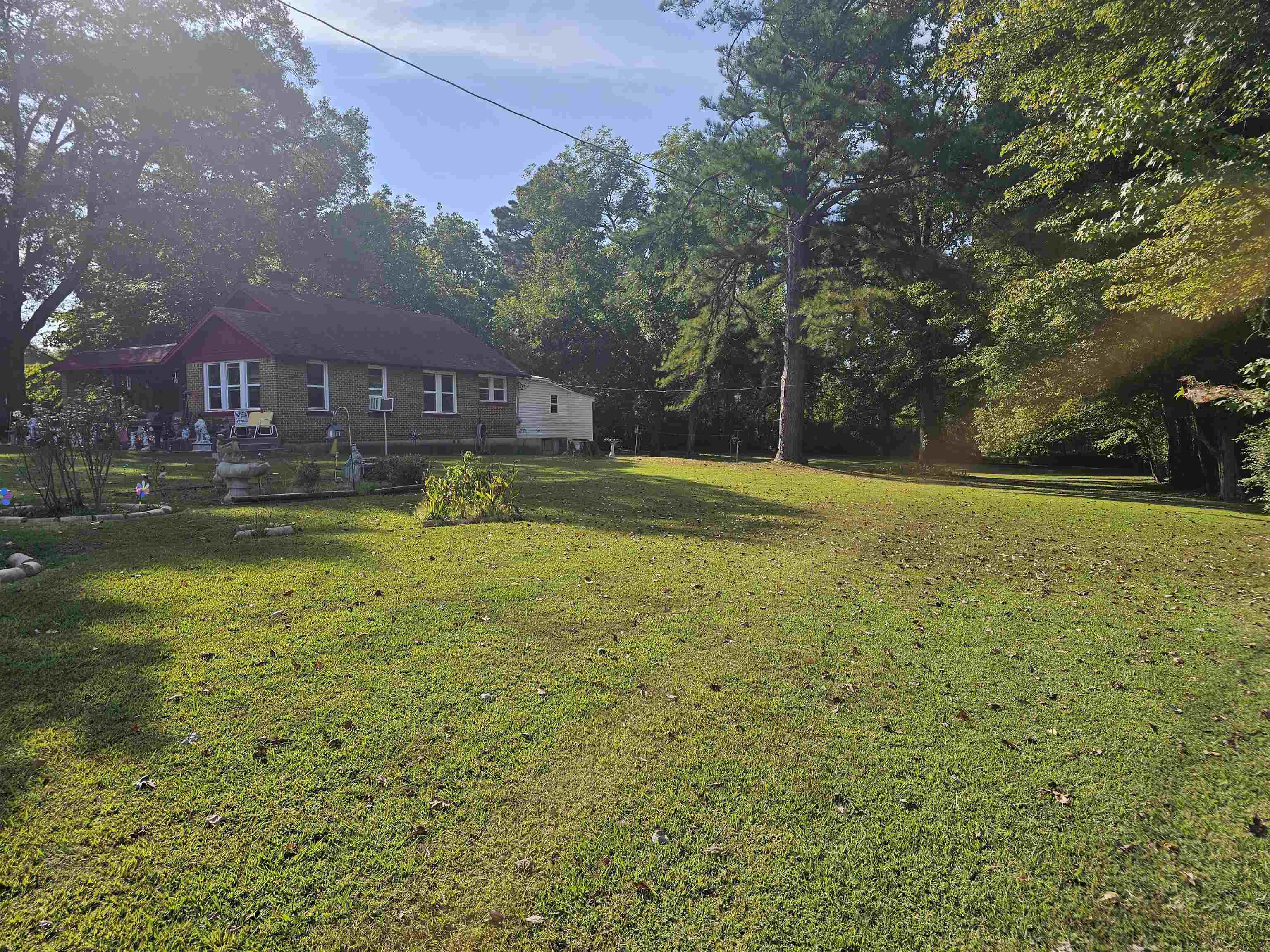 13 E 1st St Property Photo 4