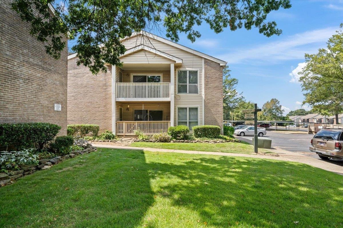 6784 Quail Hollow Ct 2 Property Photo 24
