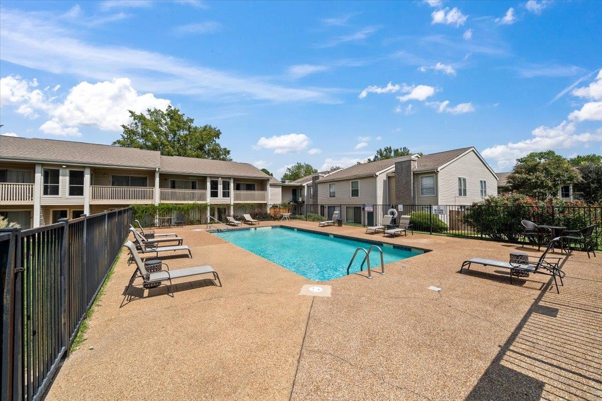6784 Quail Hollow Ct 2 Property Photo 25