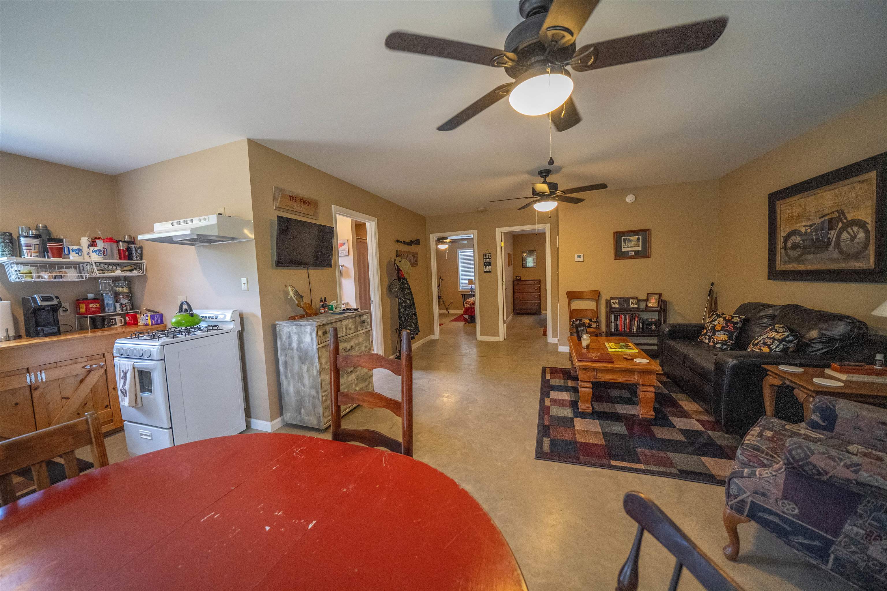 1485 Walton Rd Property Photo 8