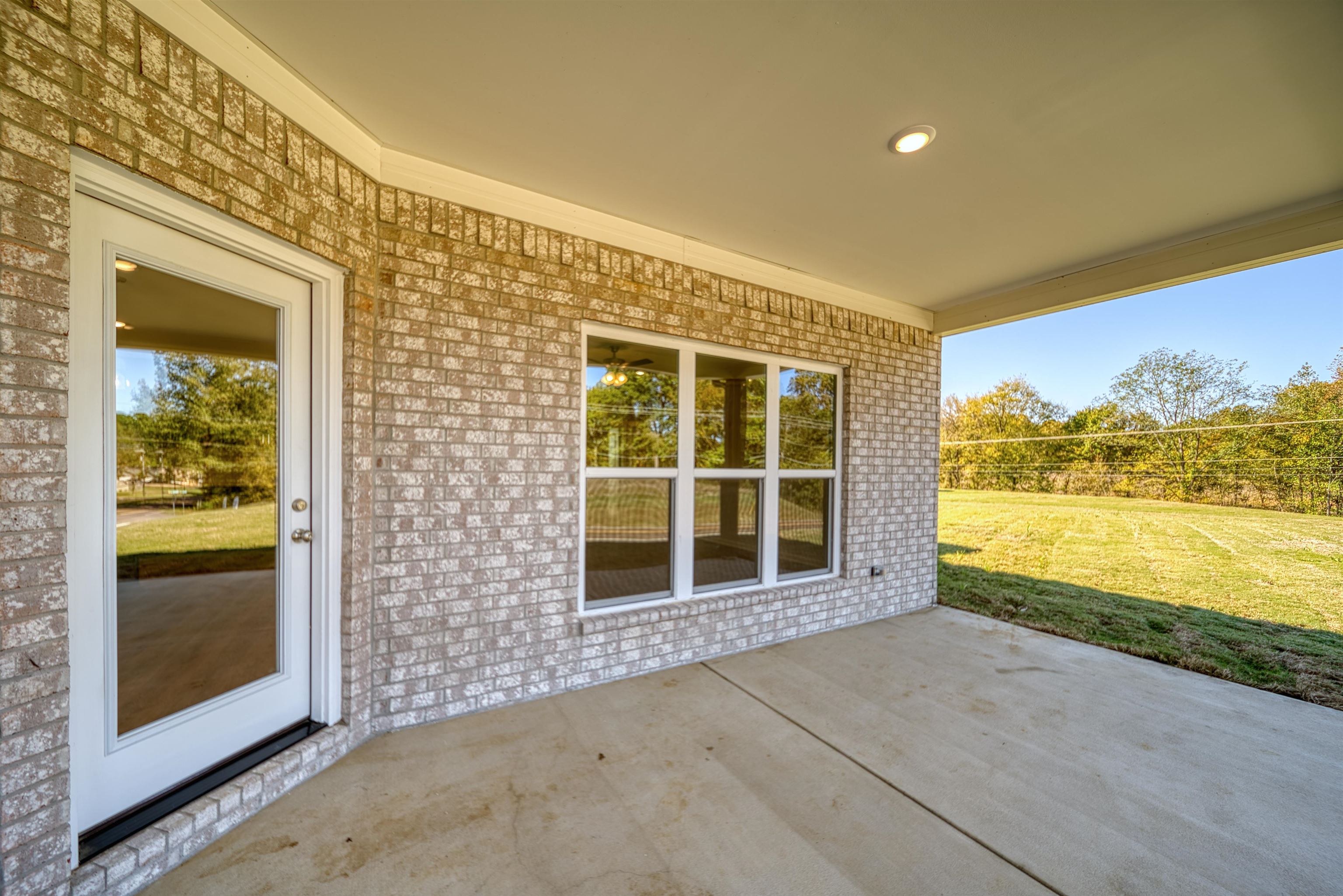 60 Drysdale Cv Property Photo 13