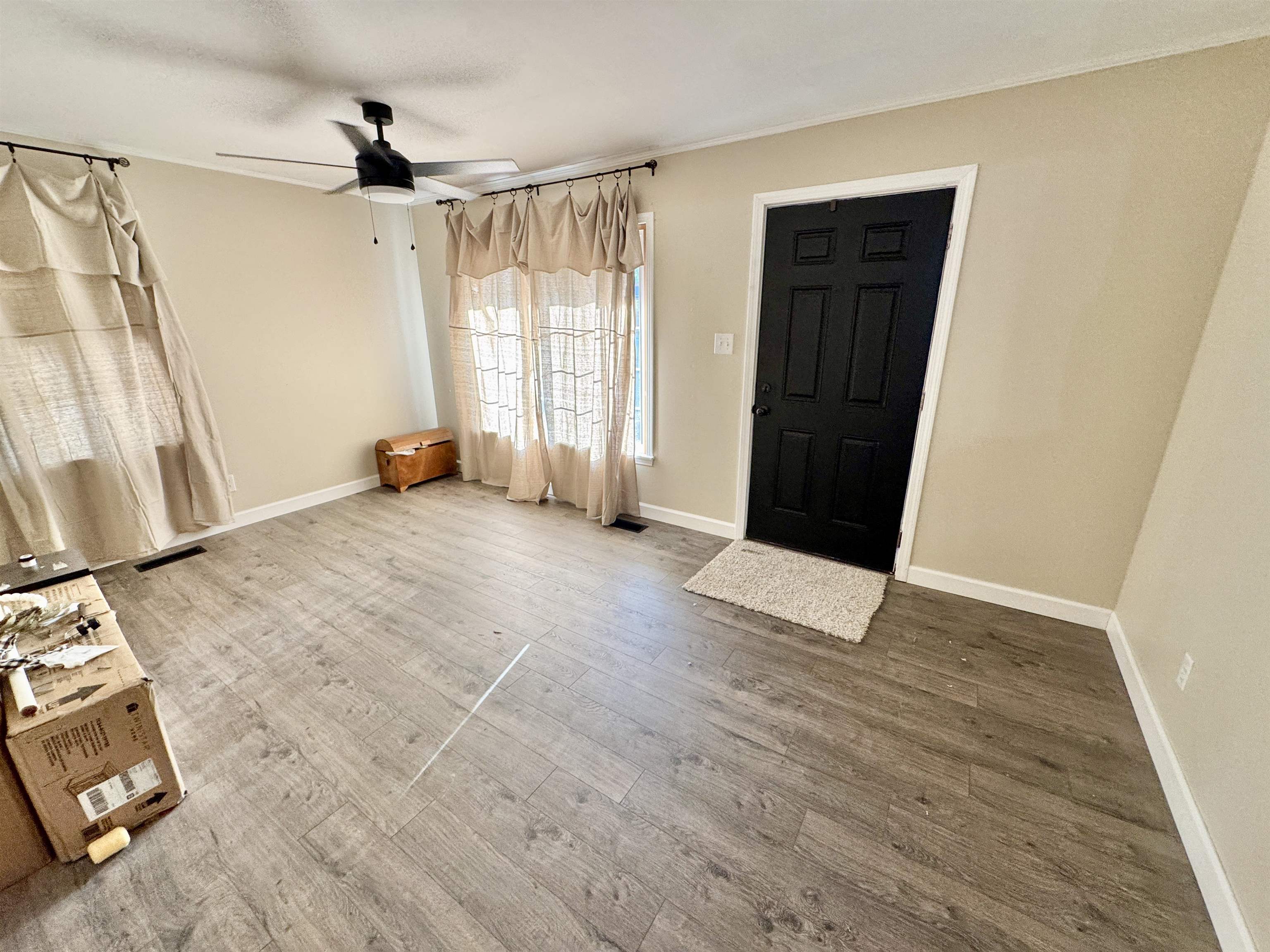 652 Cheshier St Property Photo 16