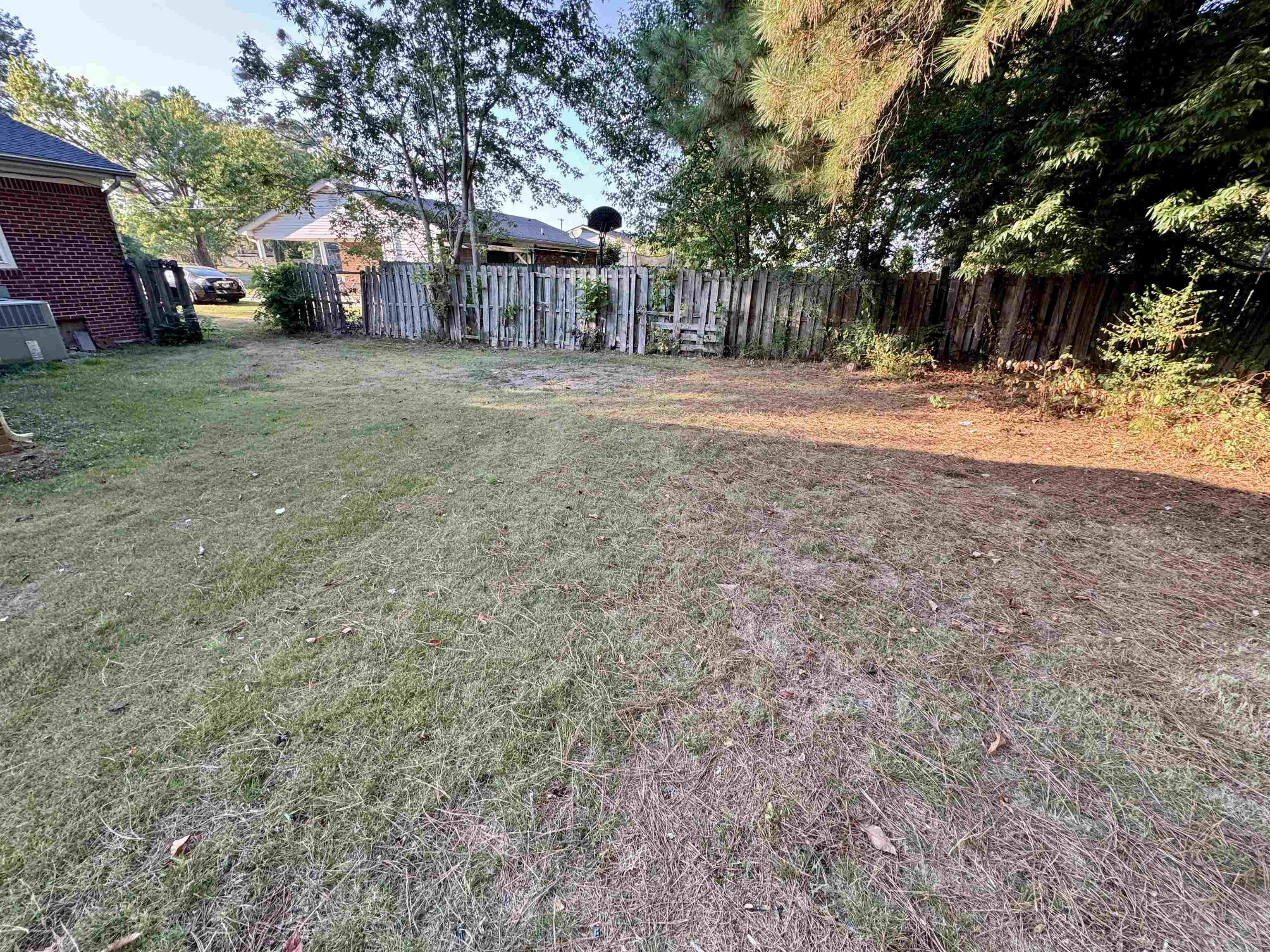 652 Cheshier St Property Photo 17