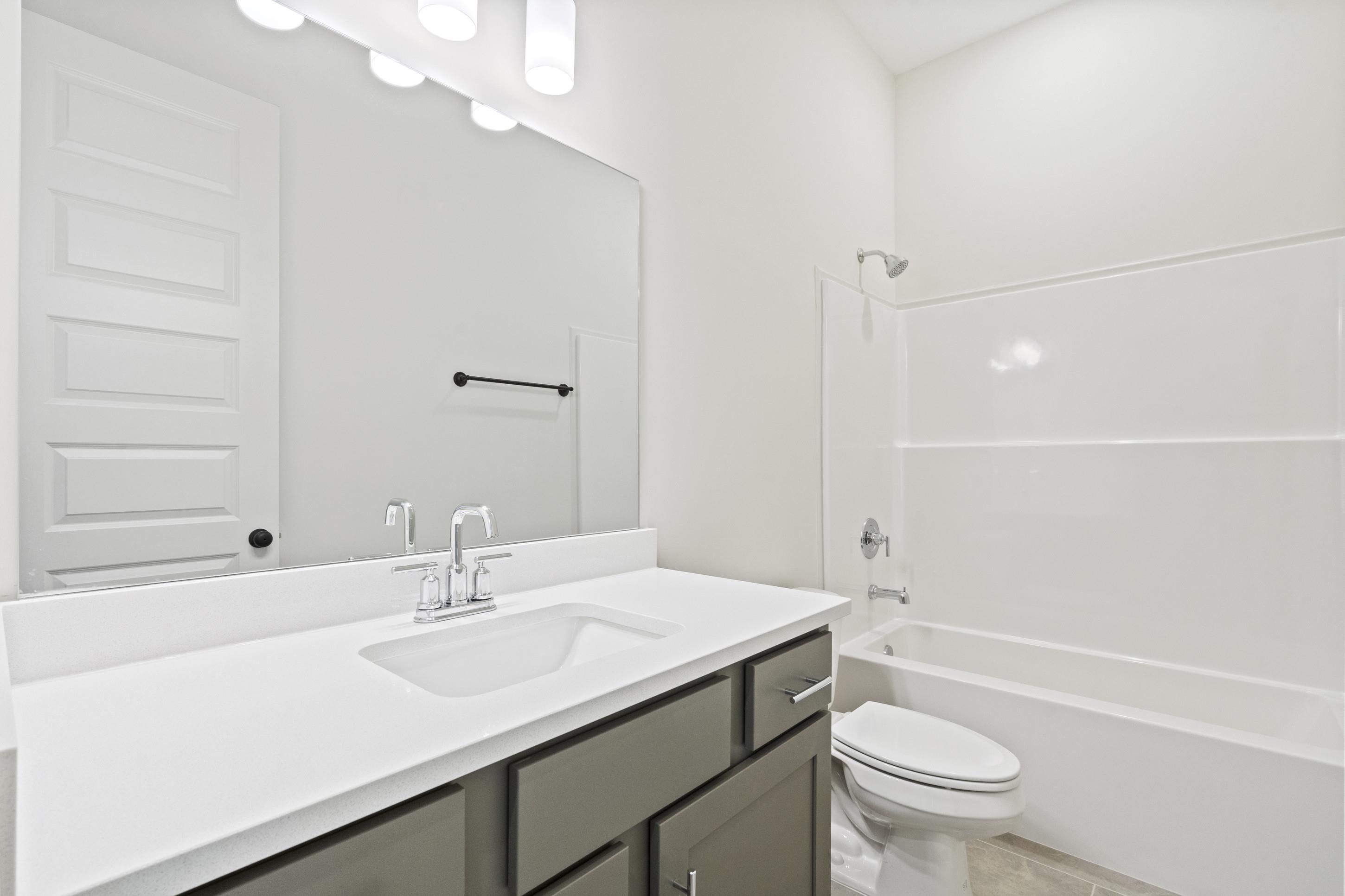 6878 Johnstown Ln Property Photo 8