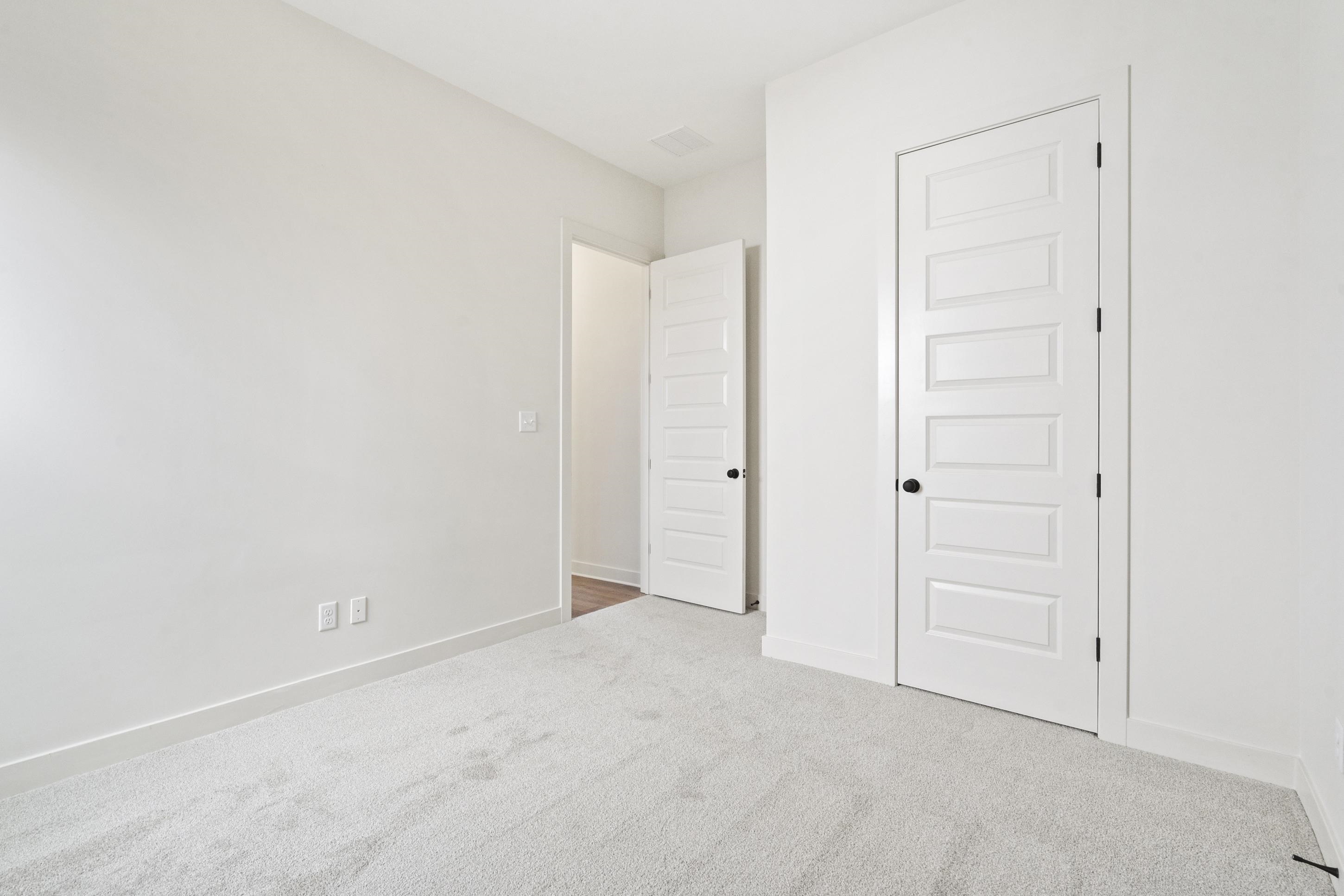 6878 Johnstown Ln Property Photo 23