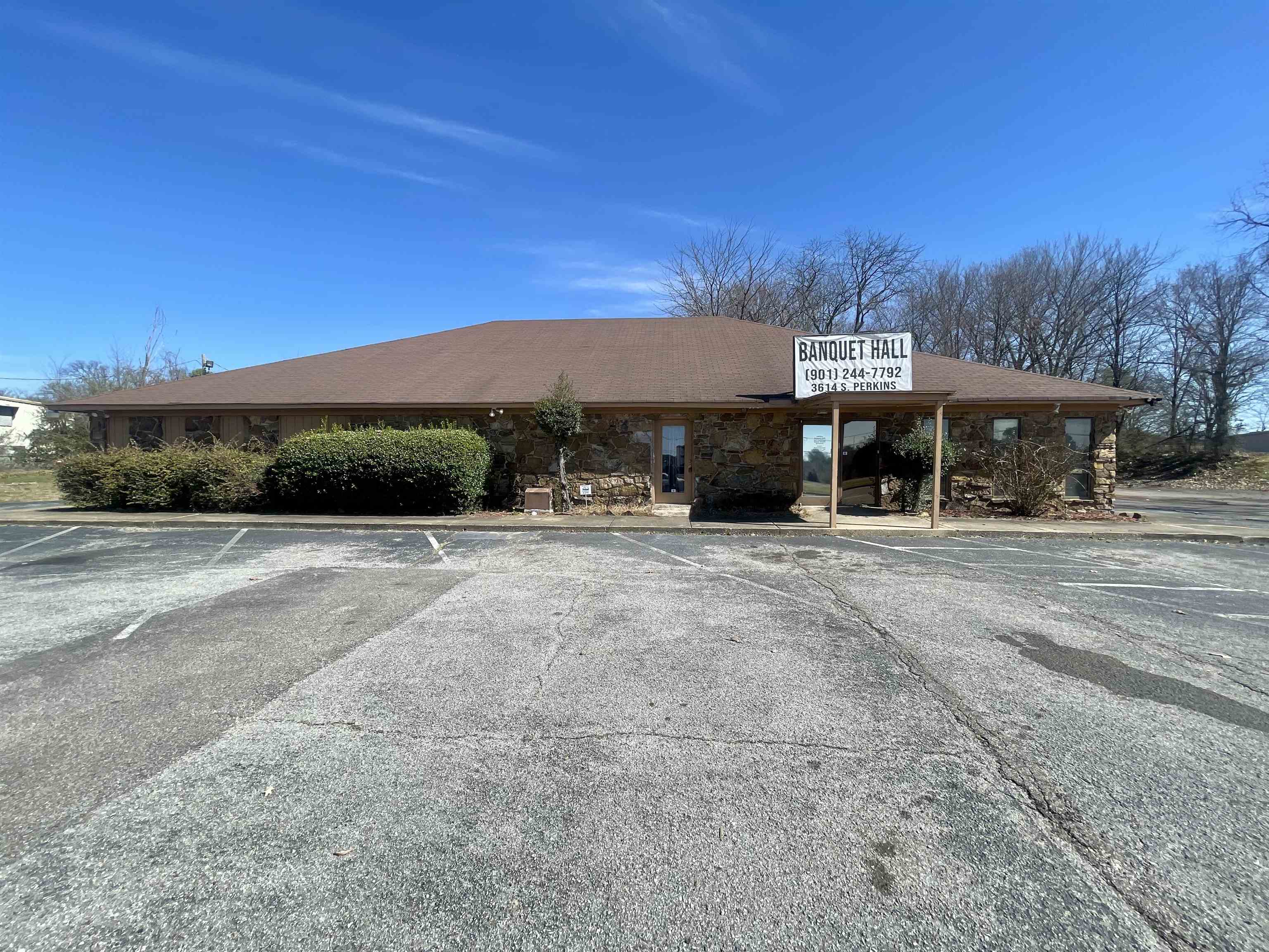 3614 S Perkins Rd Property Photo 1