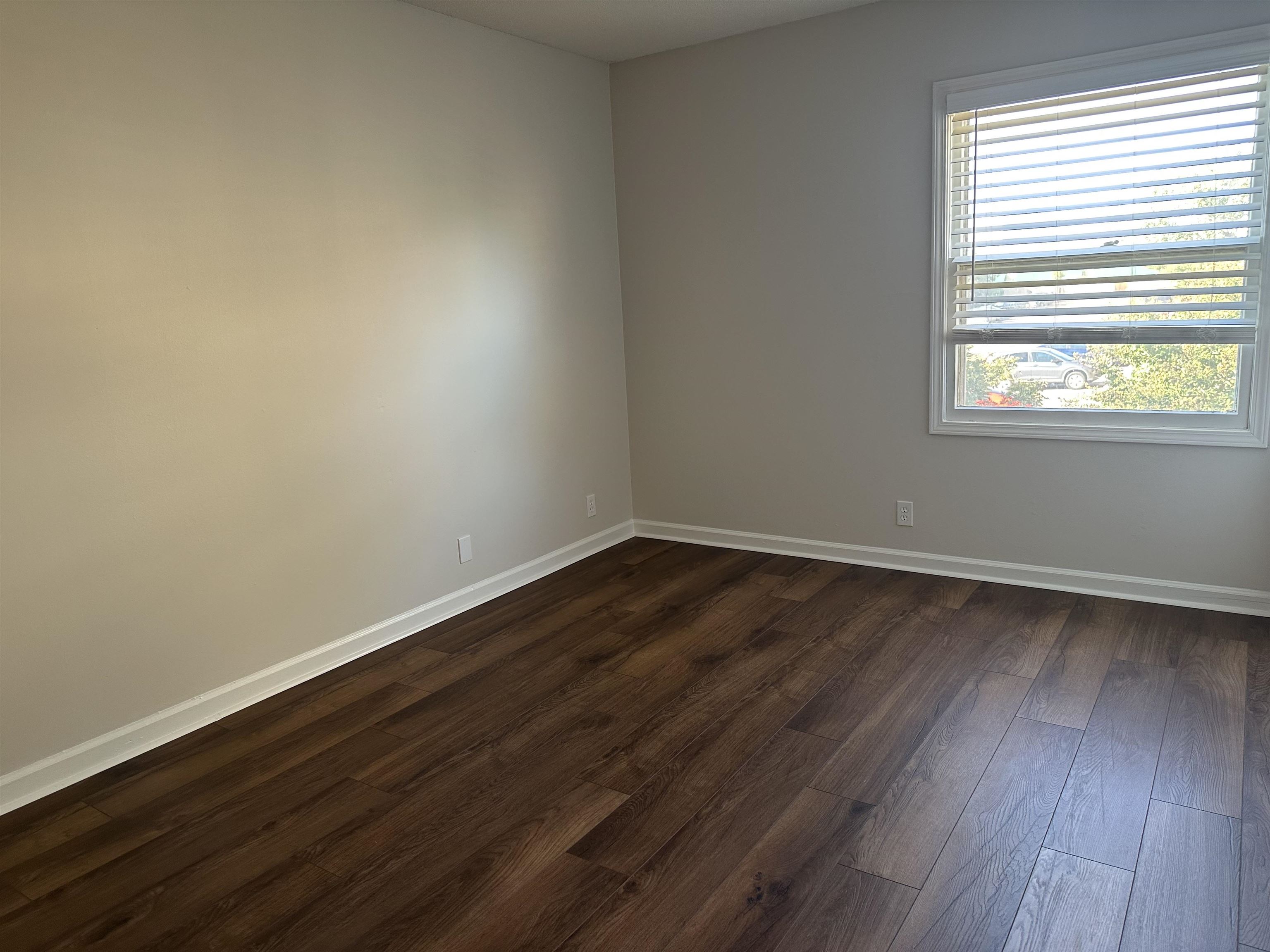 1214 Bristol Dr 1214 Property Photo 11