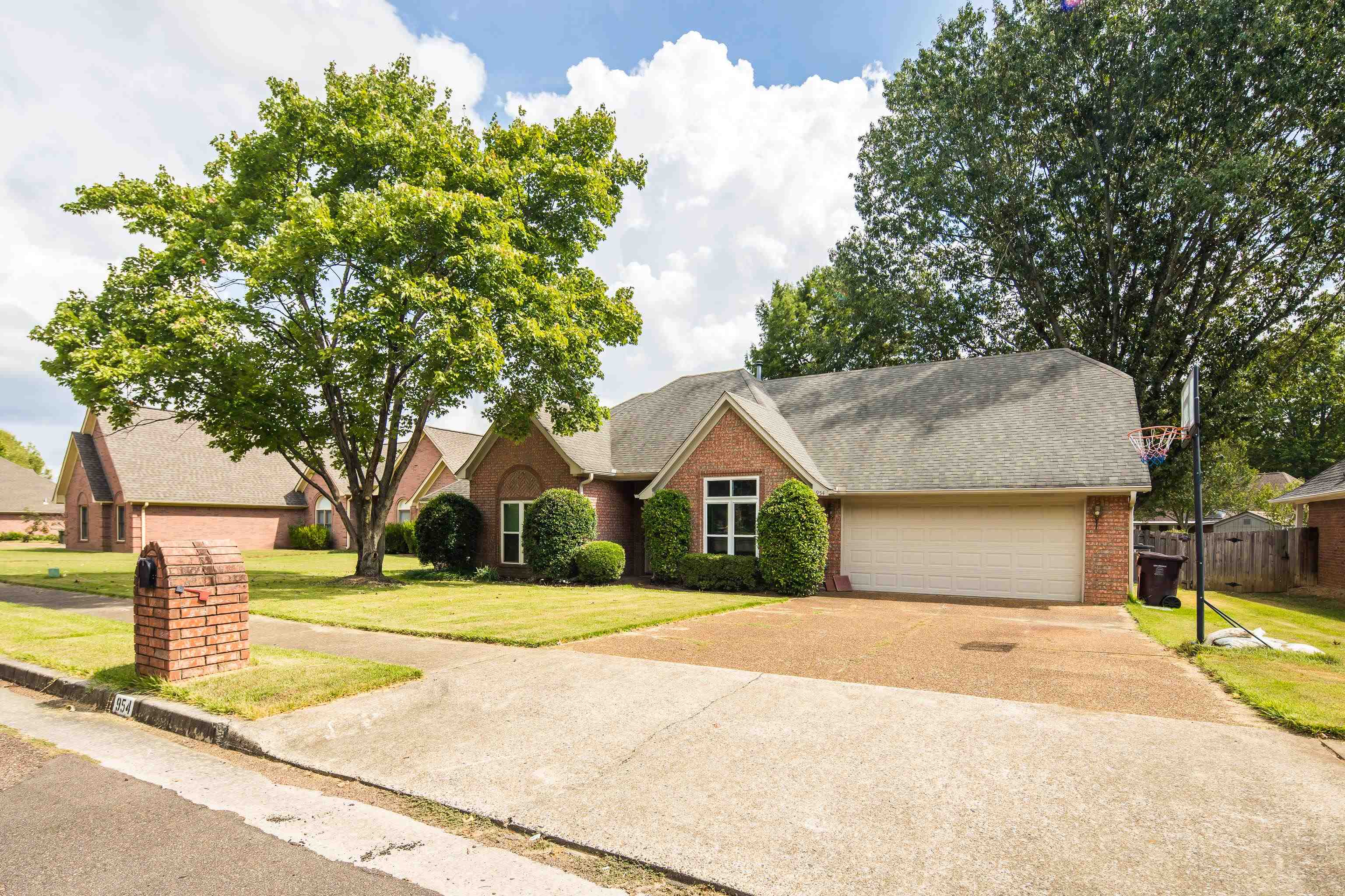 954 WILDBIRD CV Property Photo 1
