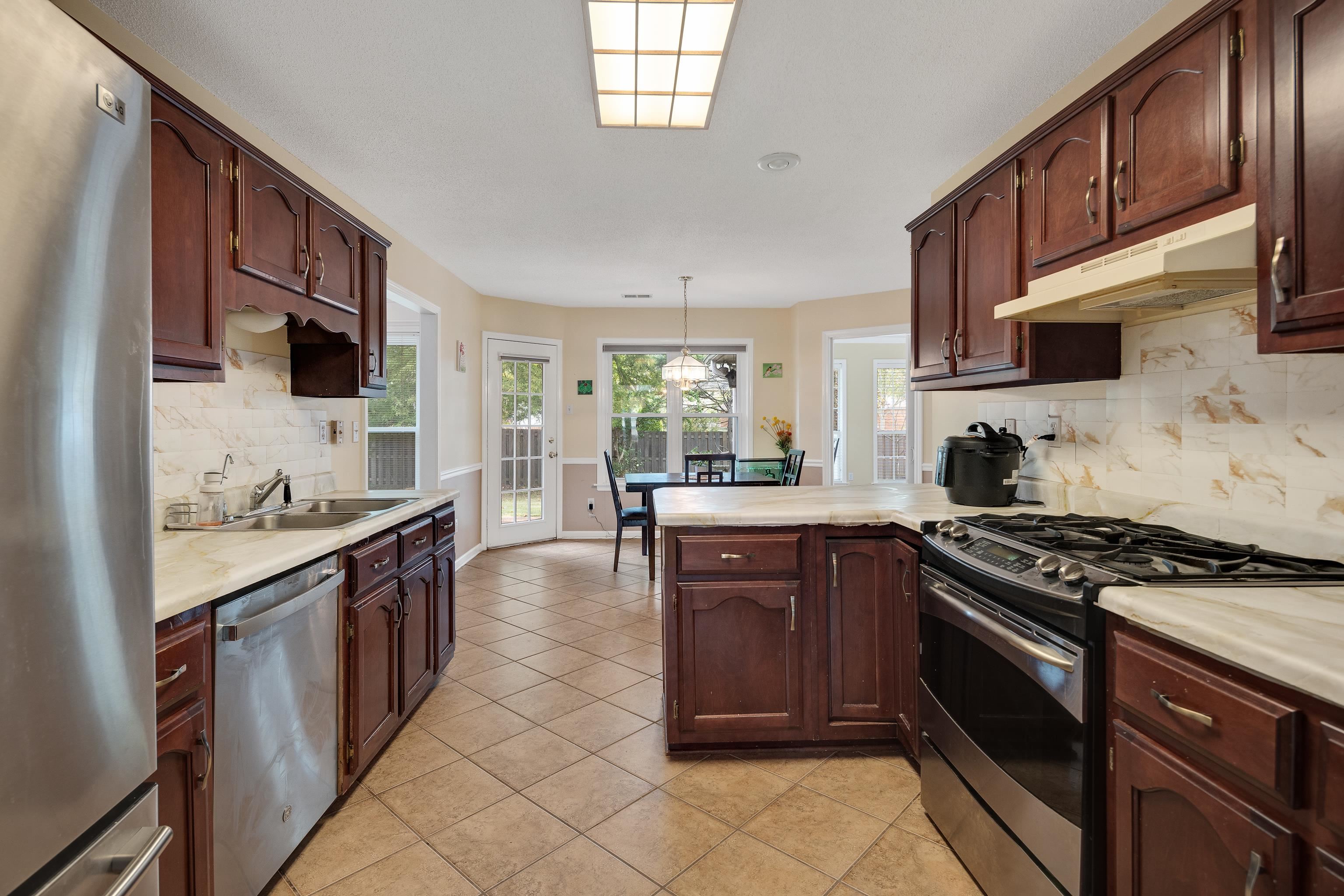 954 Wildbird Cv Property Photo 12