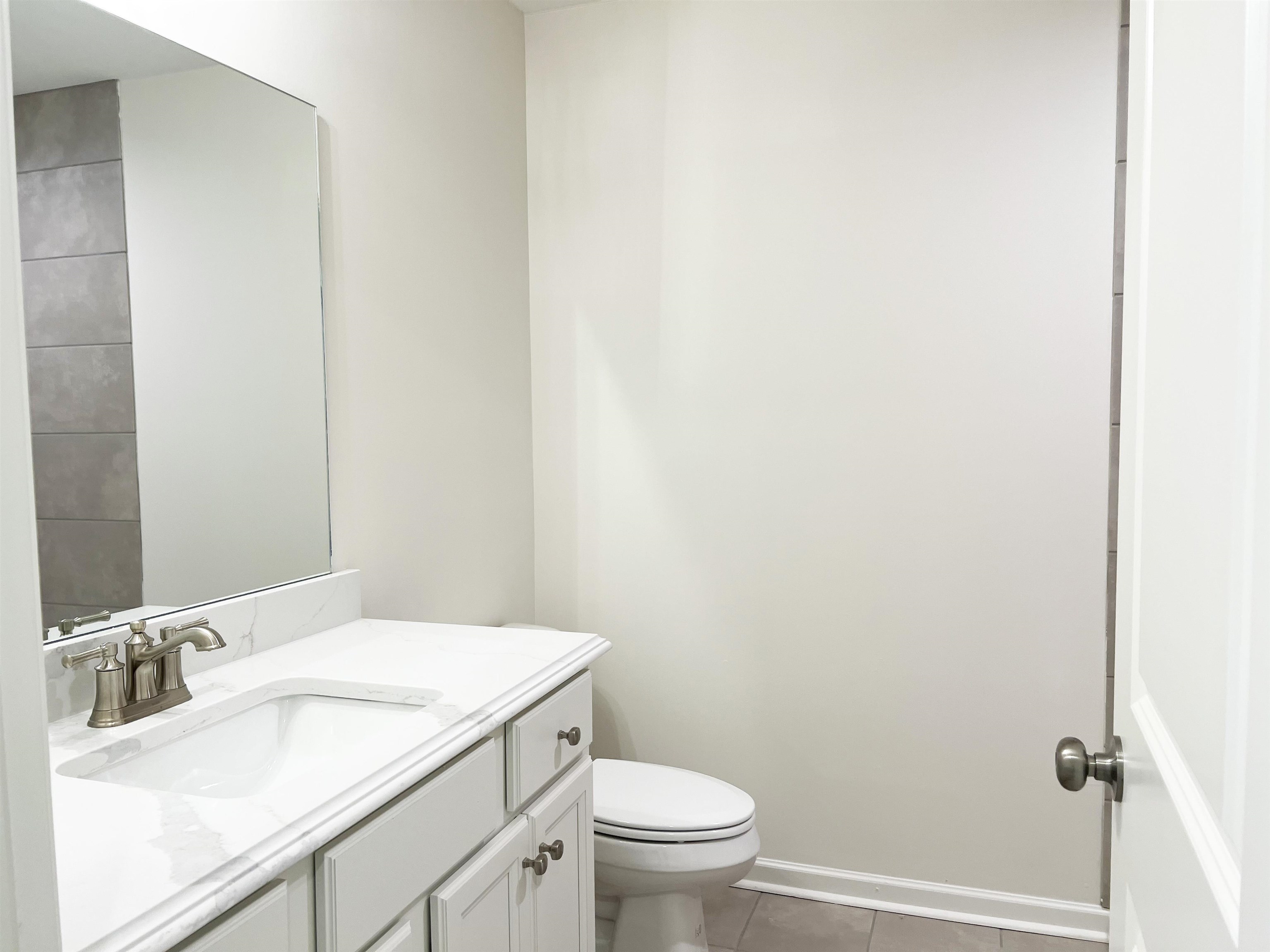 305 Valleyview Ln Property Photo 9